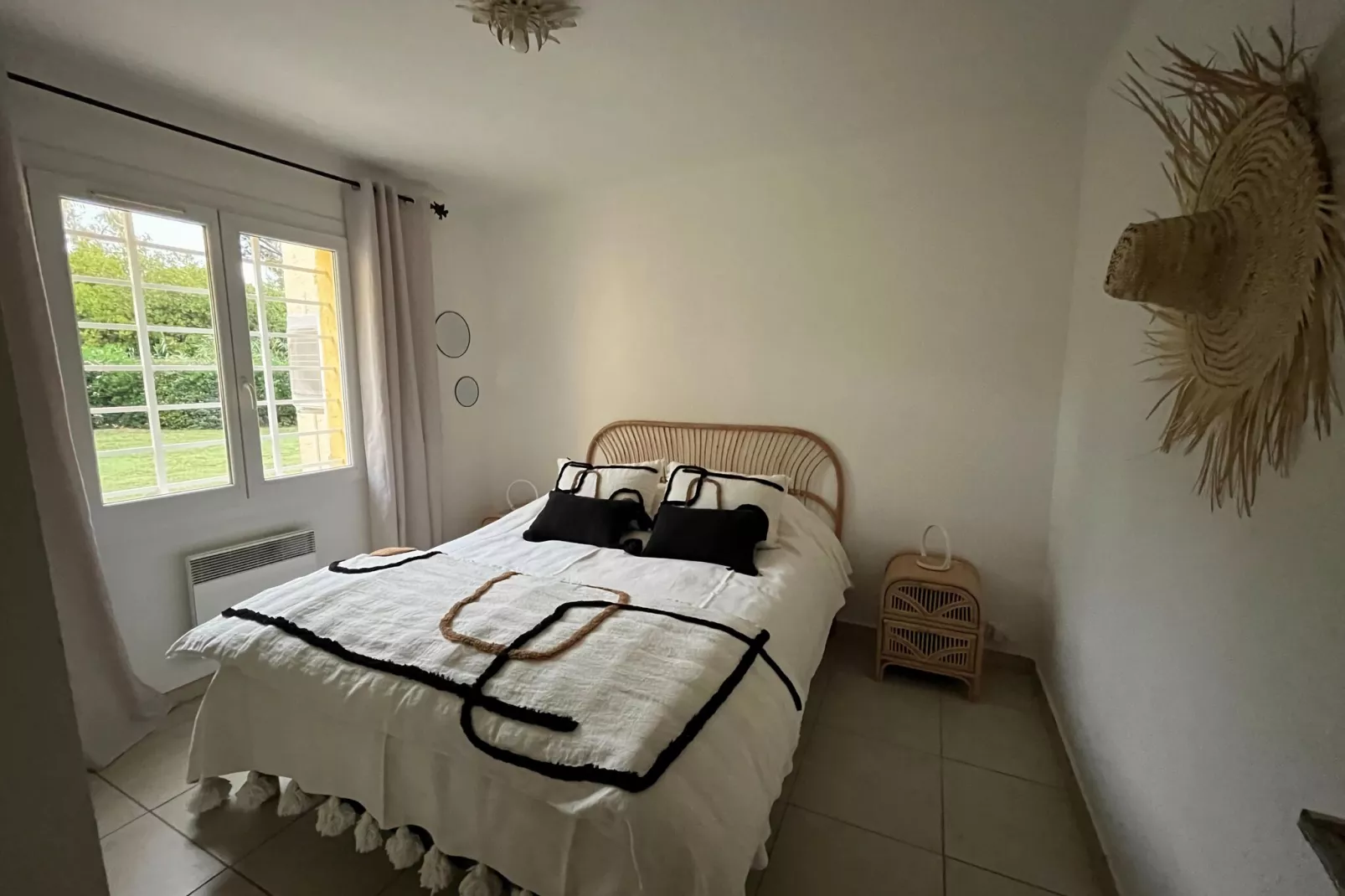 Romarins-Bedroom