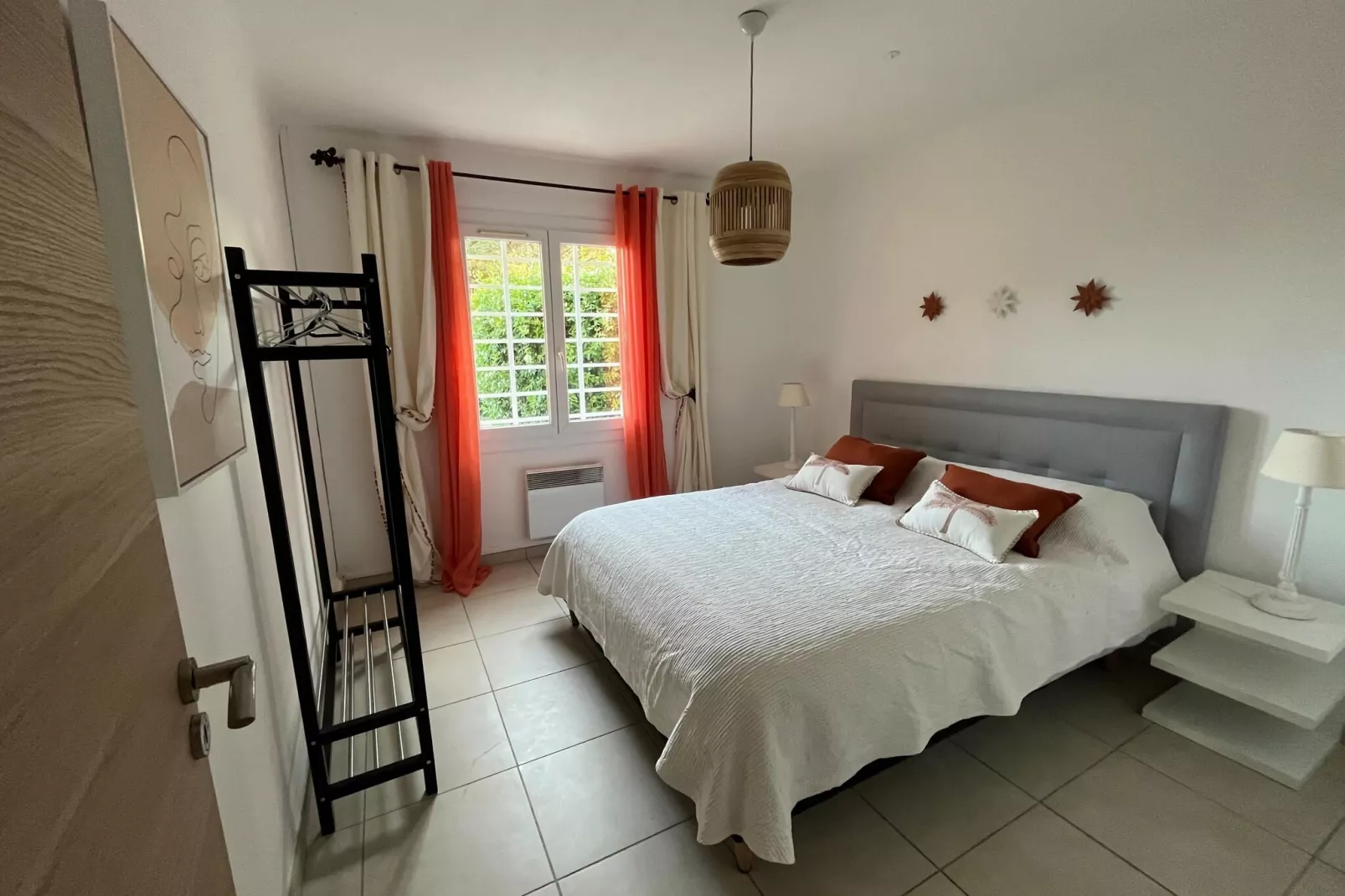 Romarins-Bedroom
