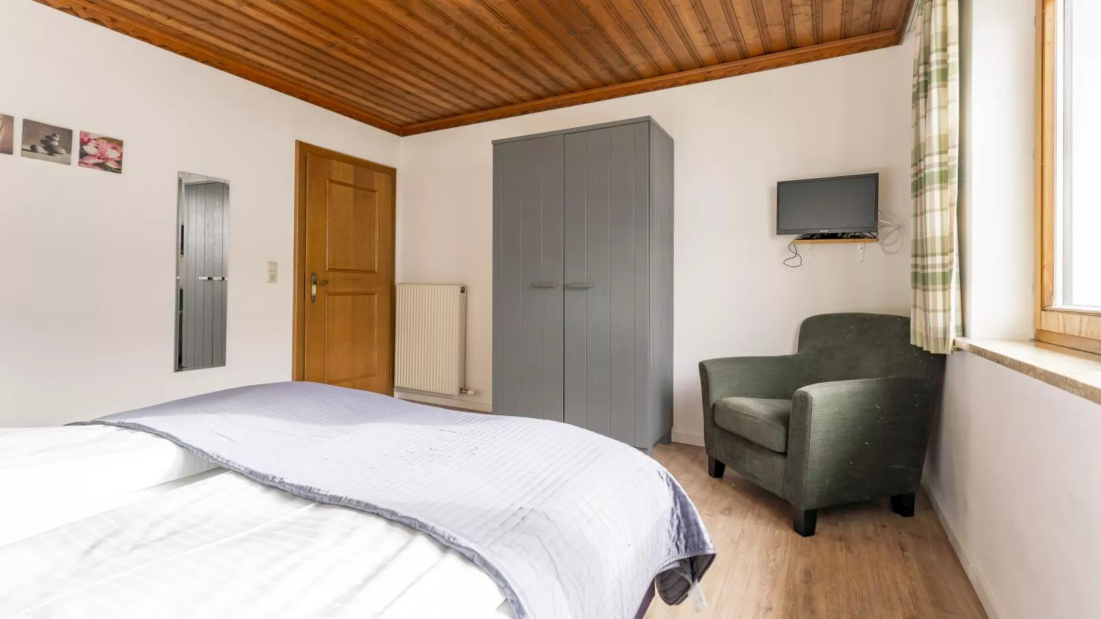 Chalet Kristall I-Bedroom