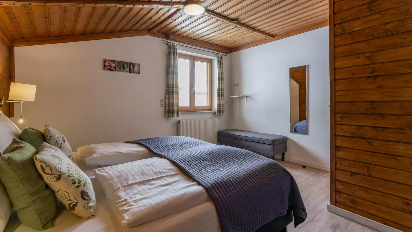 Chalet Kristall I-Bedroom