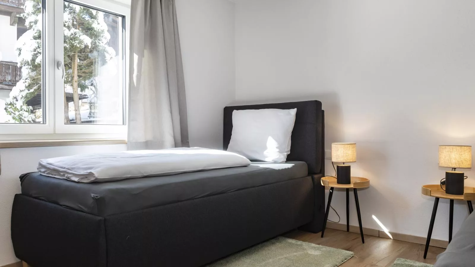 Tirolee Marchegg-Bedroom