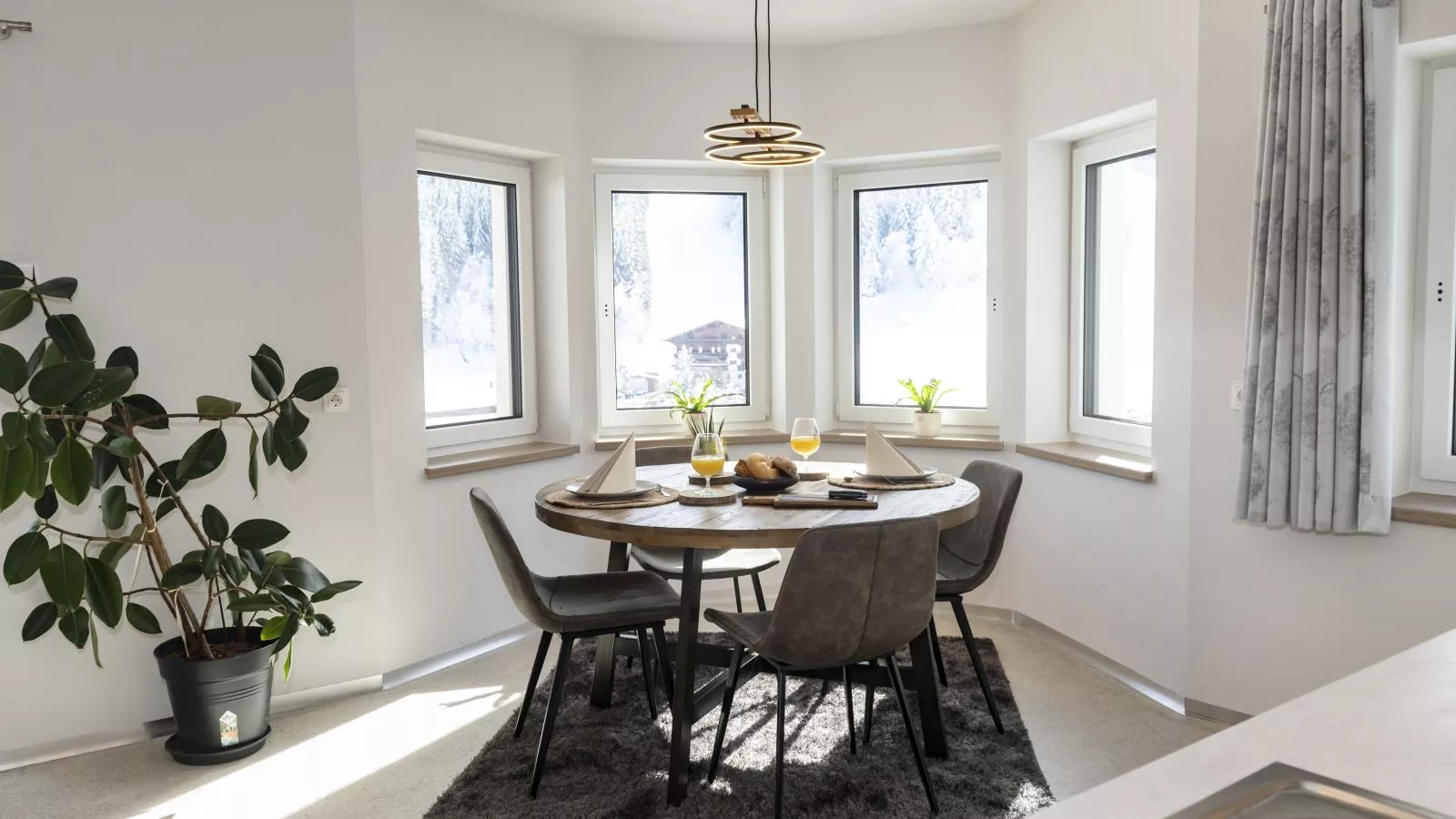 Tirolee Marchegg EG Top 1-Dining room