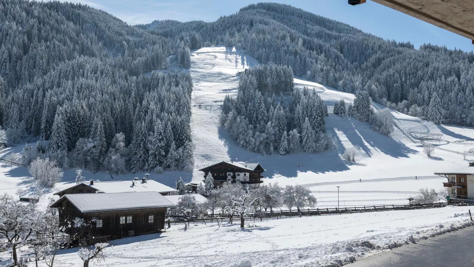 Tirolee Marchegg EG Top 2-View winter