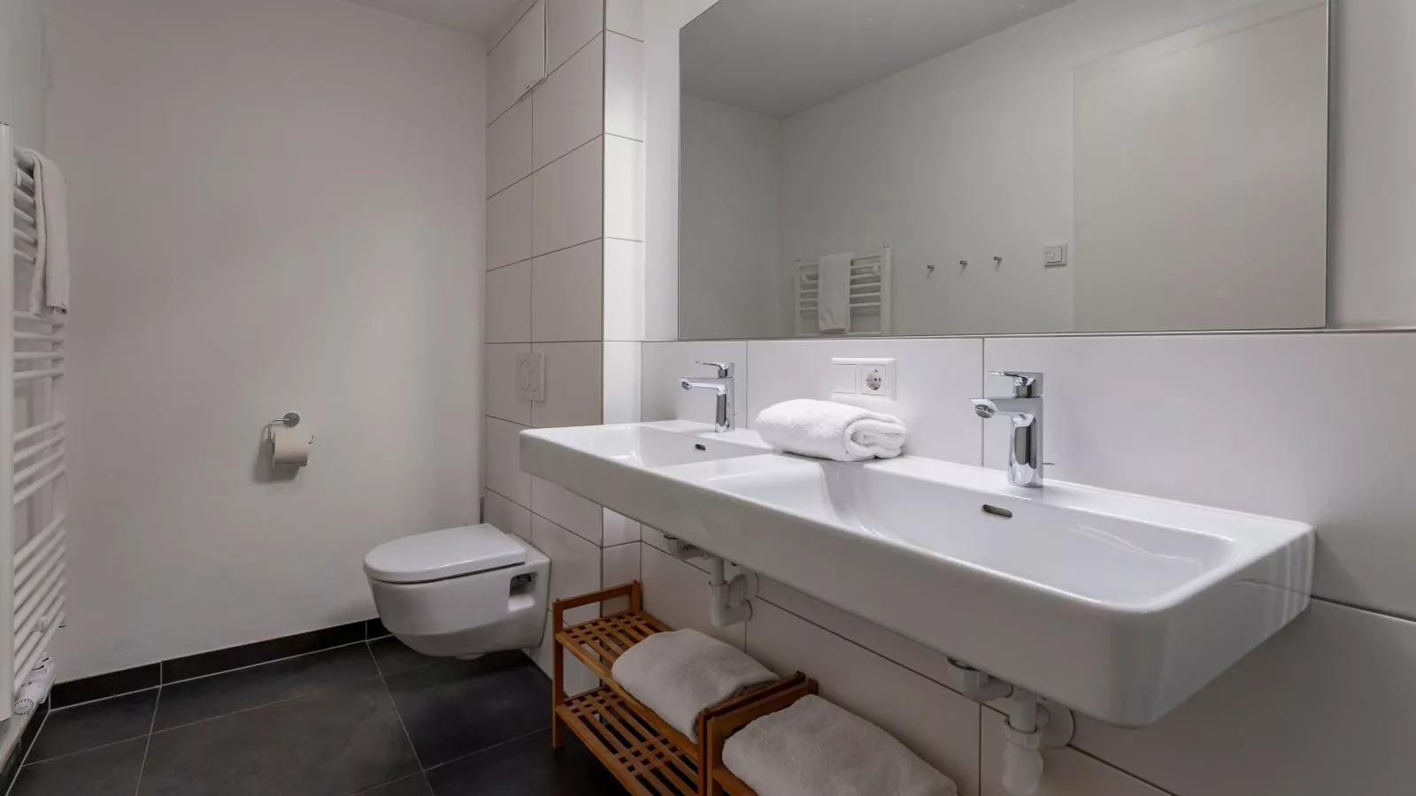 Wald XXL-Bathroom