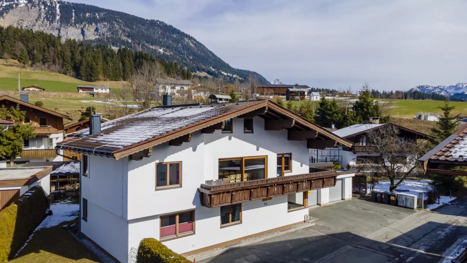 Wald TOP 2-Exterior winter