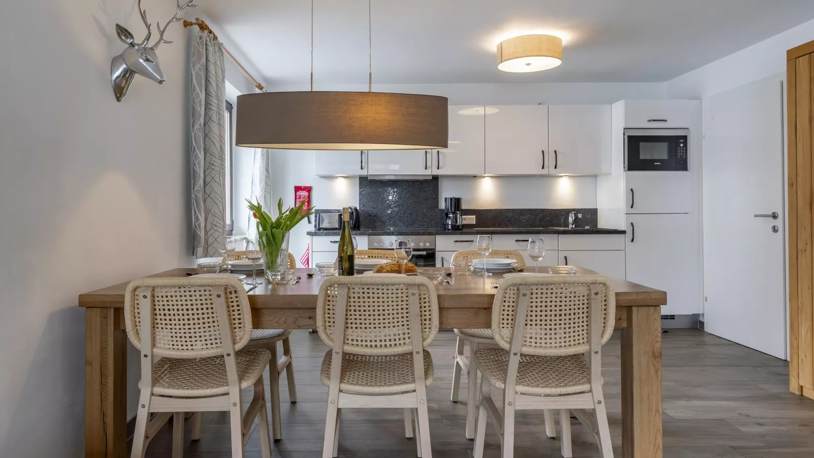 Wald TOP 1-Dining room
