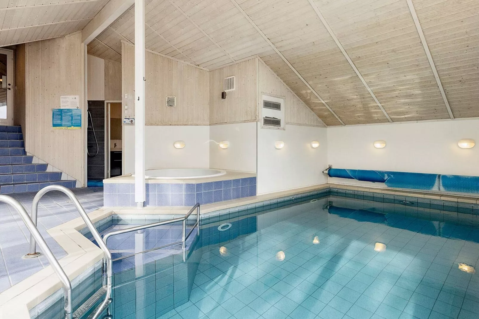 10 person holiday home in Rudkøbing-Pool