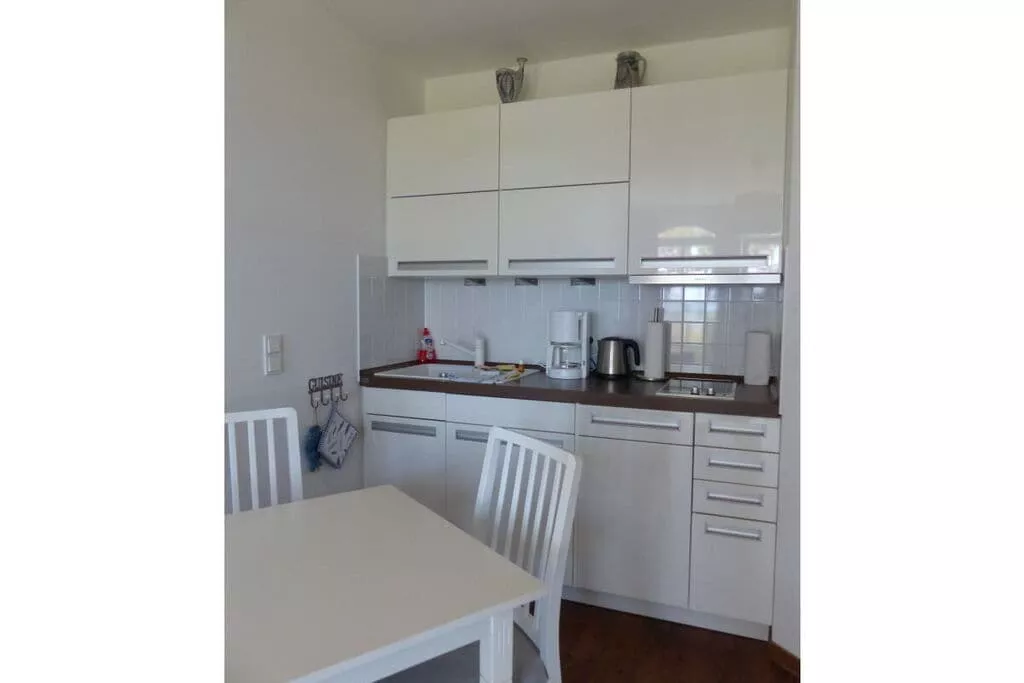 225277-Kitchen