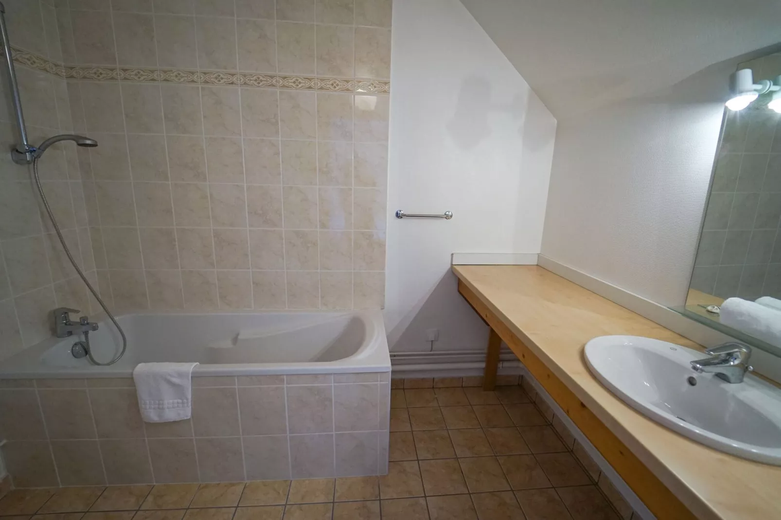 Le Birdie 7-Bathroom
