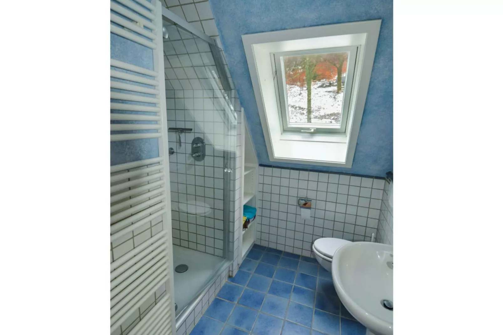 272696-Bathroom