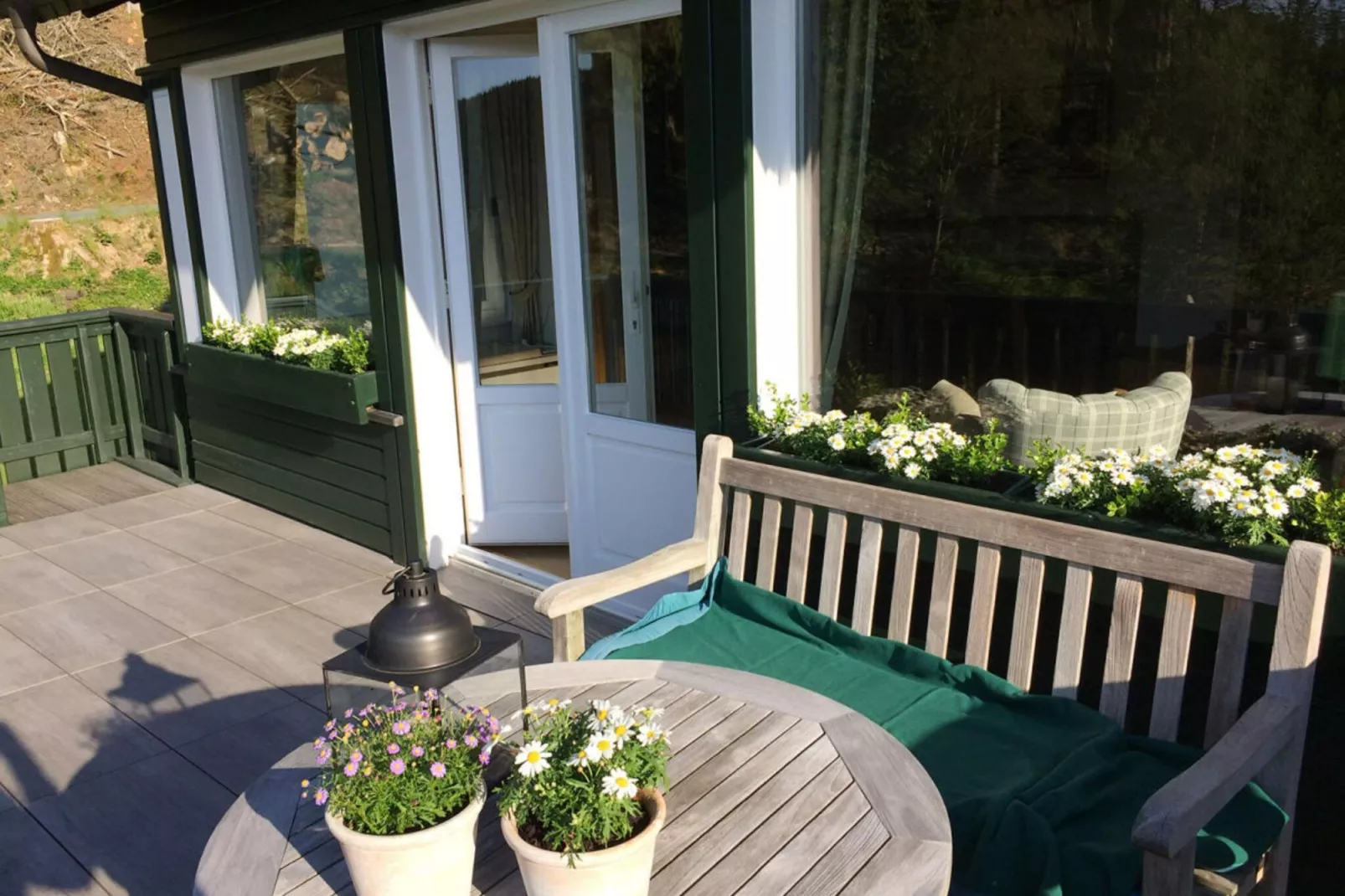 272696-Terrace balcony