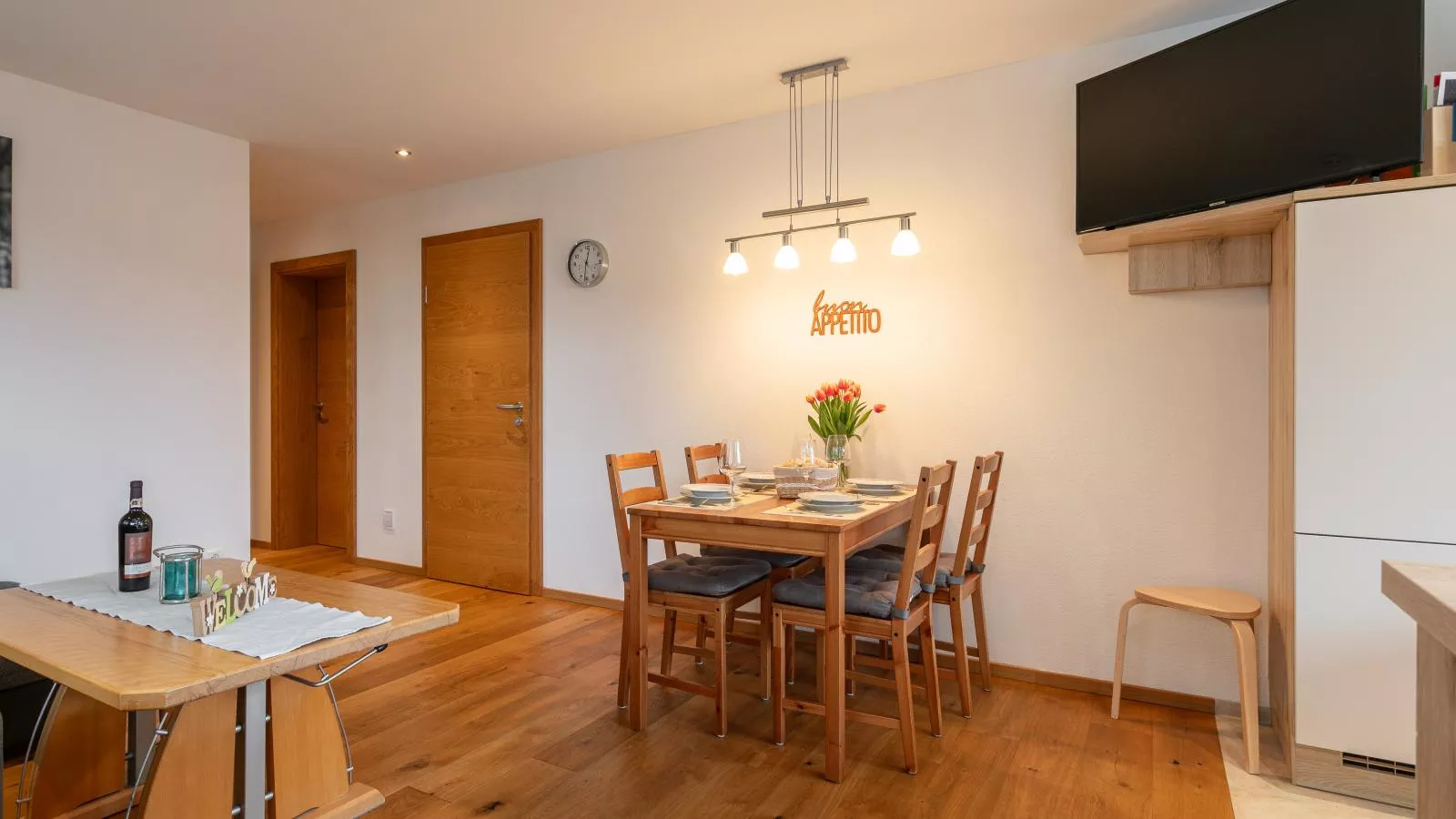 Ralser-Dining room