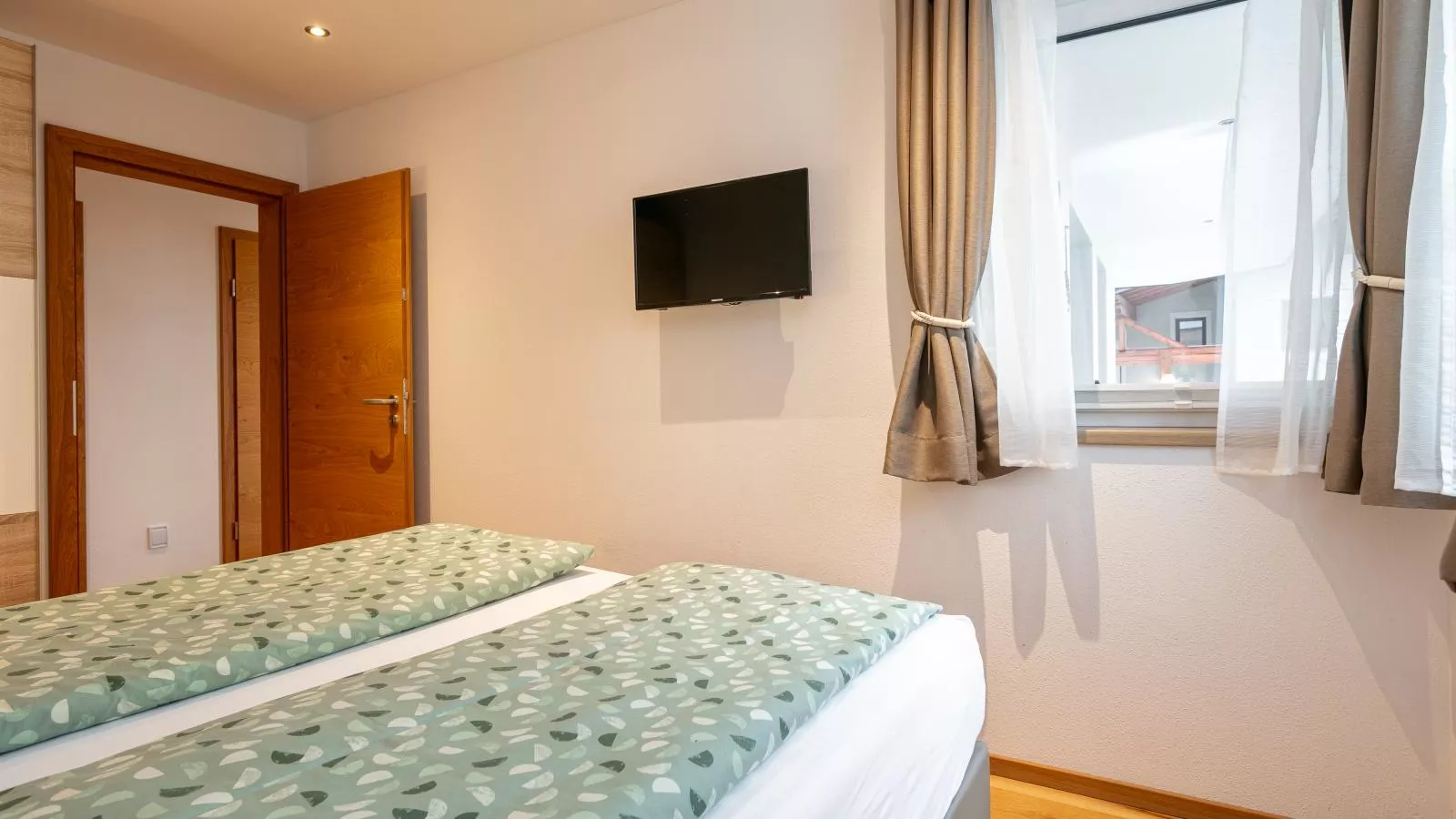 Ralser-Bedroom