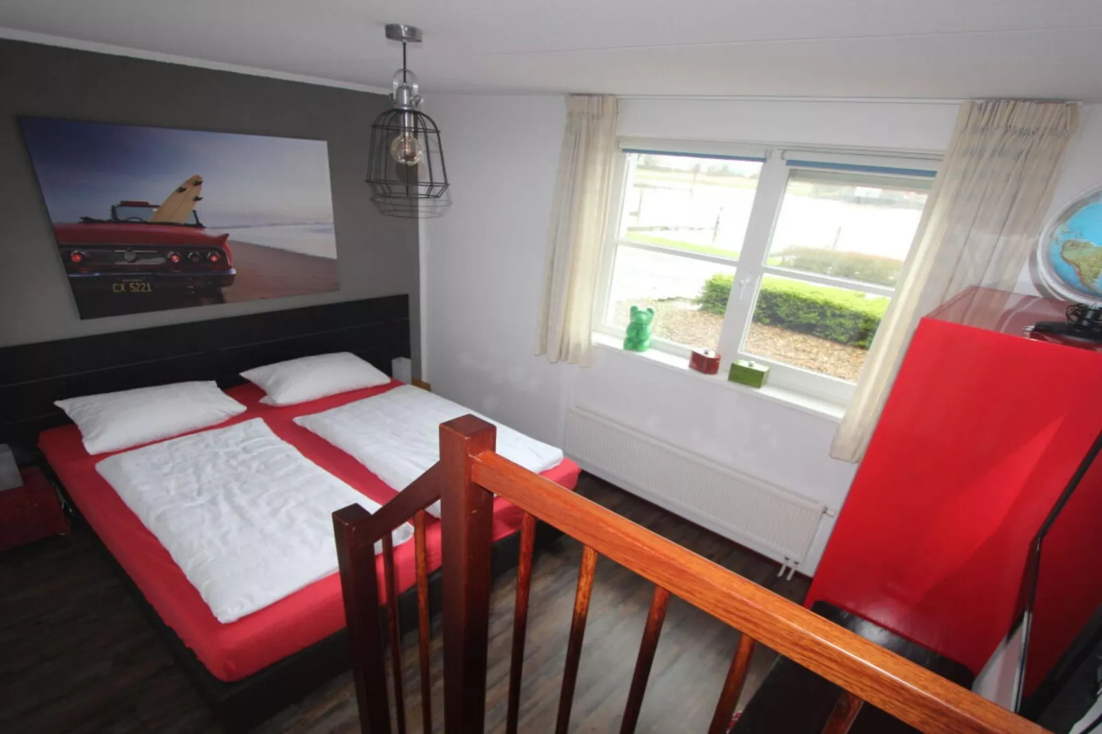 272301-Bedroom