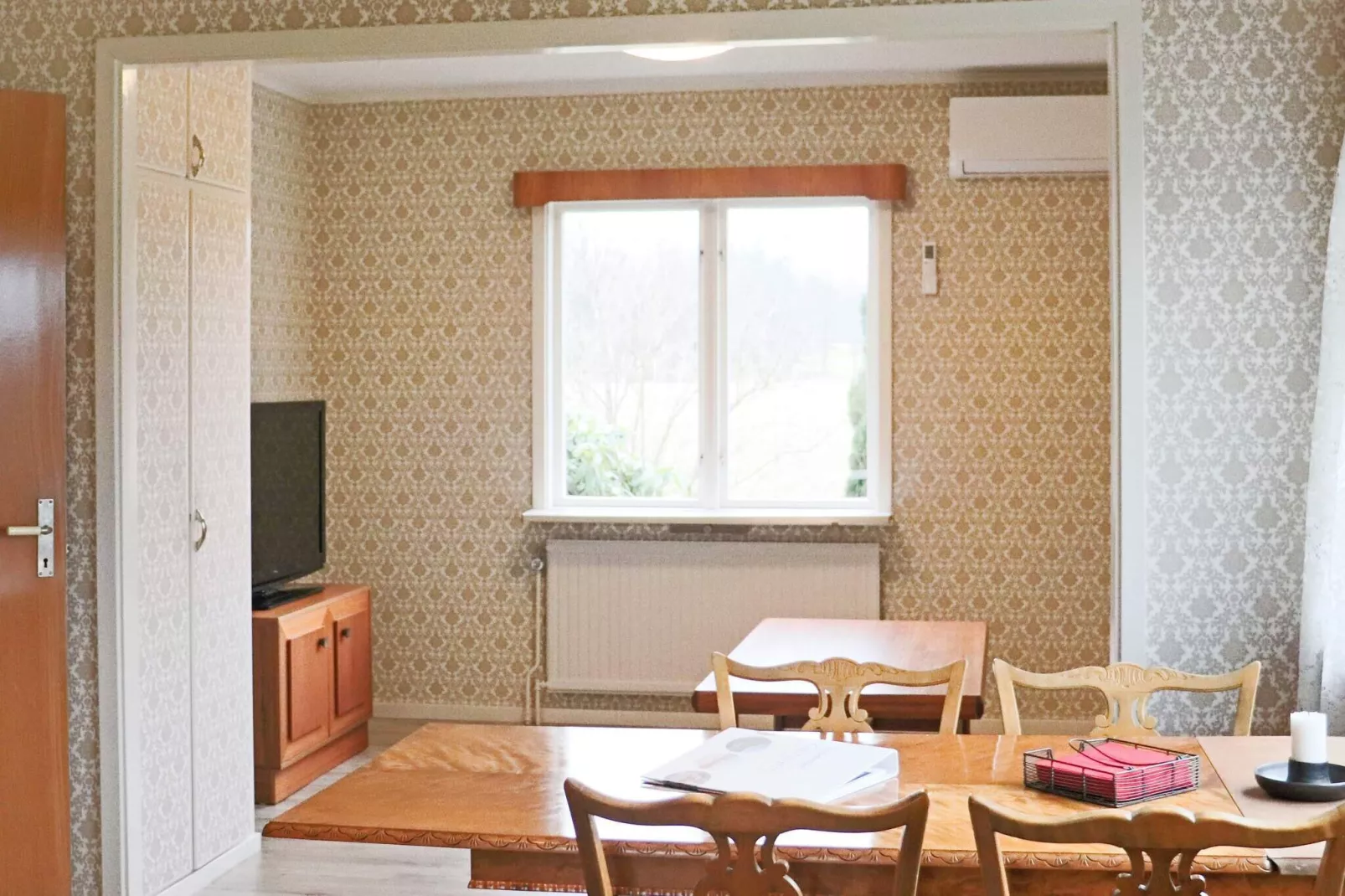 6 person holiday home in KARL GUSTAV-By Traum-Indoor