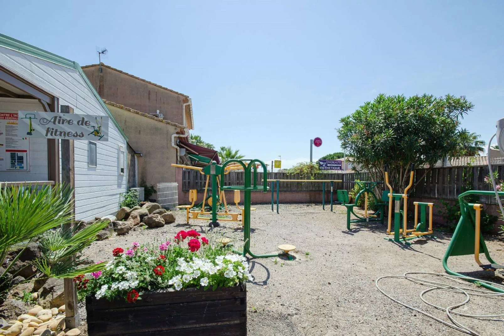 Les Jardins d'Agathe 5-Park facilities