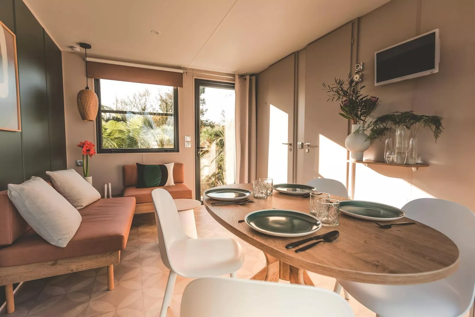 Les Jardins d'Agathe 6-Living room