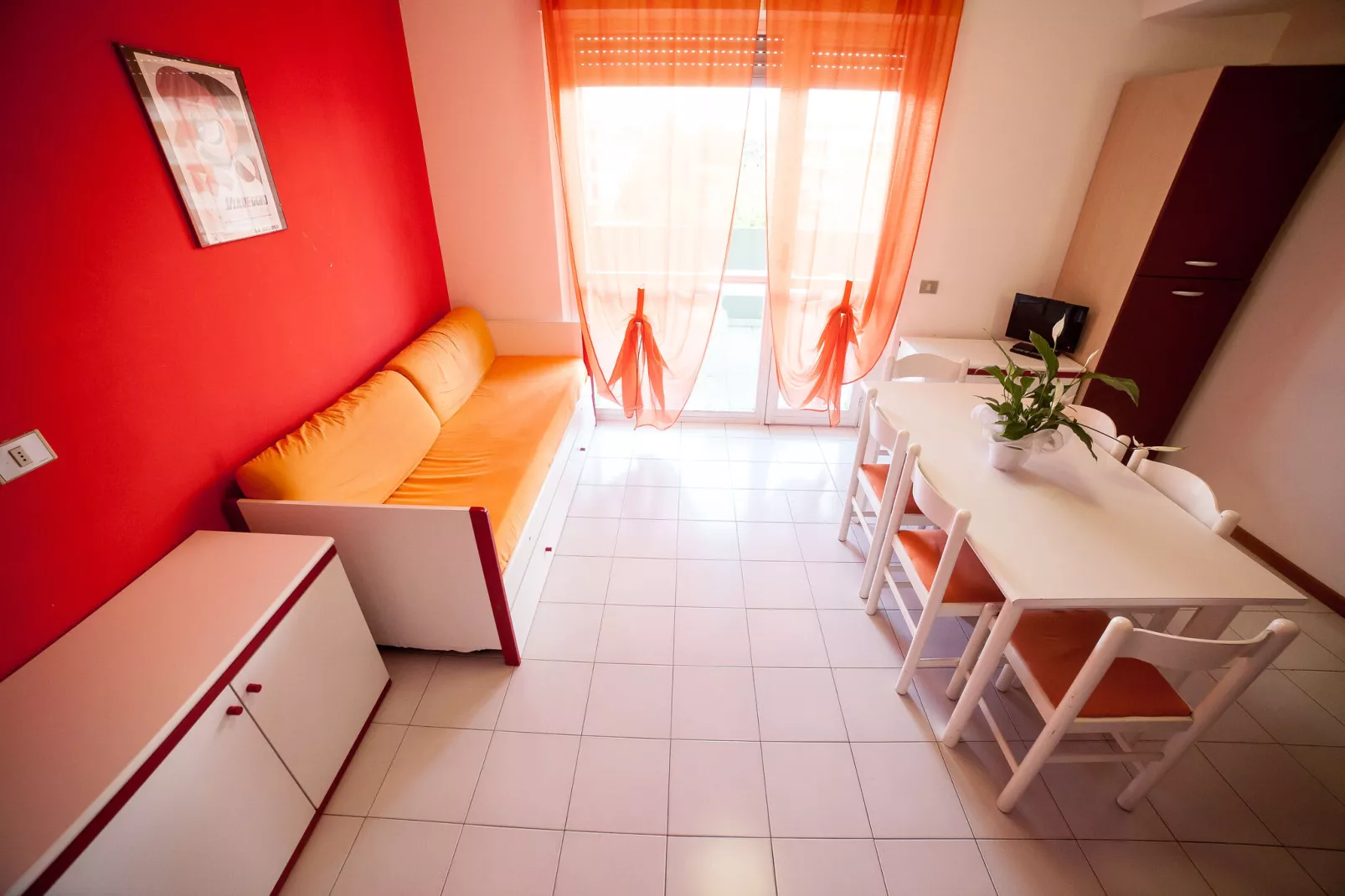 Residenza Alberghiera Italia in Luni - Bilocale B4-Wohnzimmer