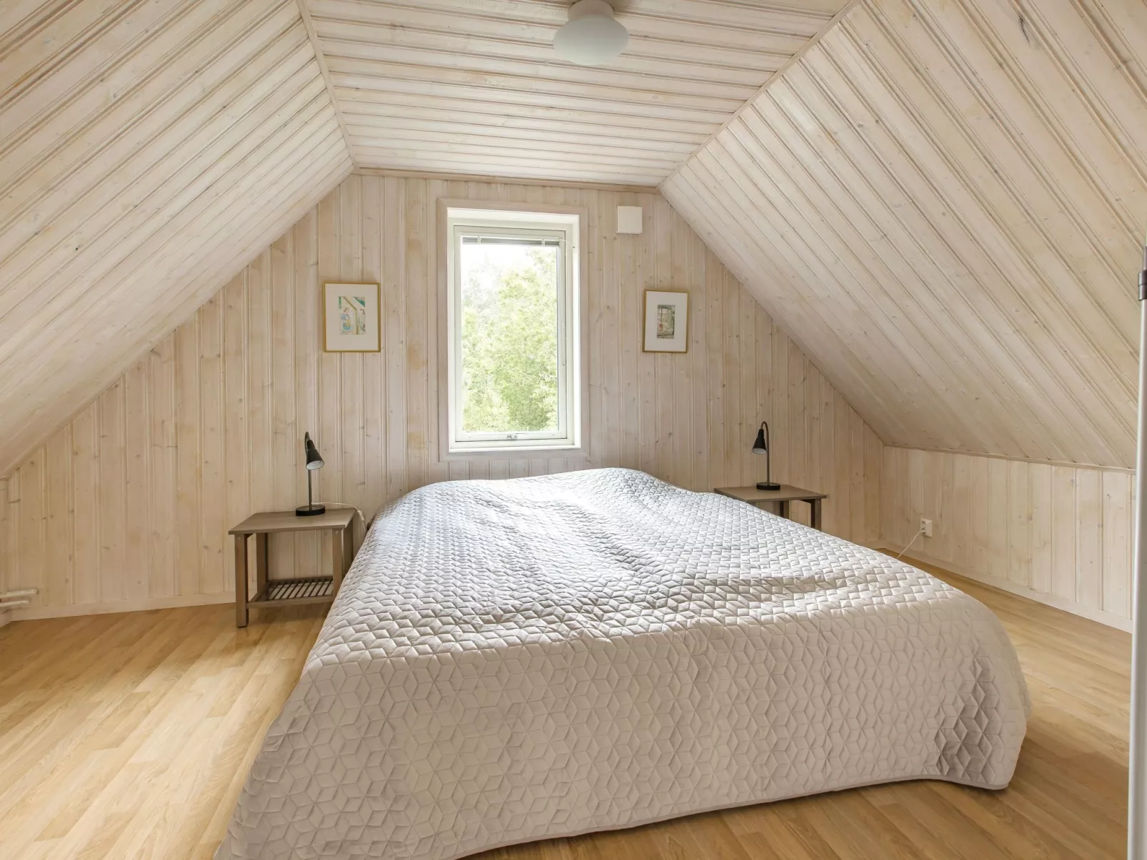 Skogstorp-Inside