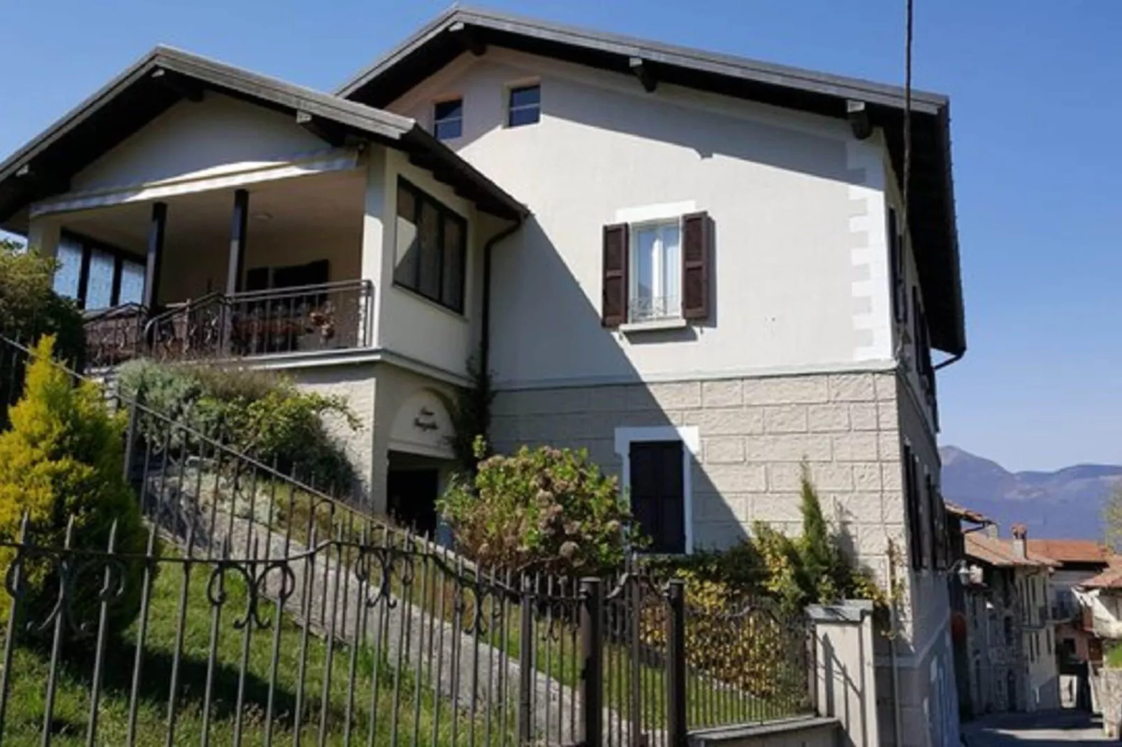 Casa Graziella-Exterior summer