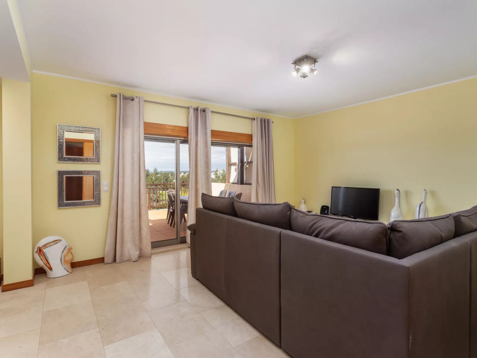Triplex - Vilamoura-Inside