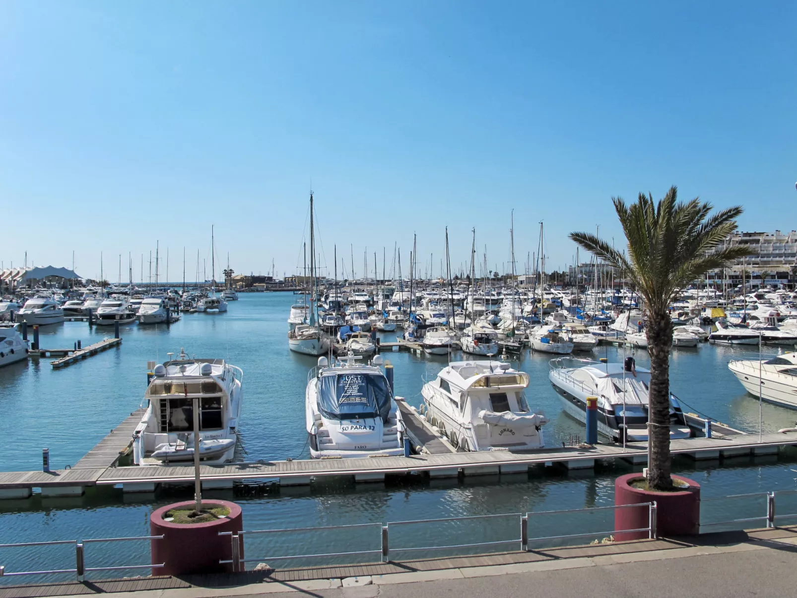 Triplex - Vilamoura-Area