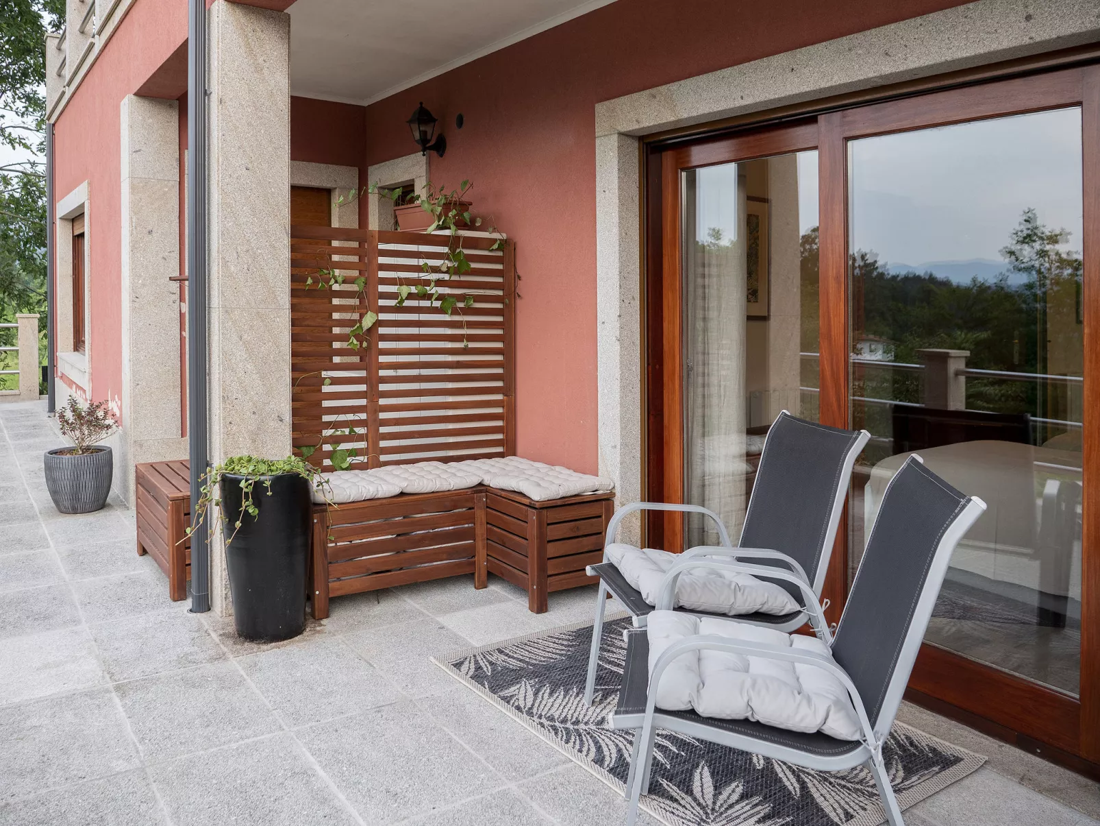 Rio Lima Retreat-Outside