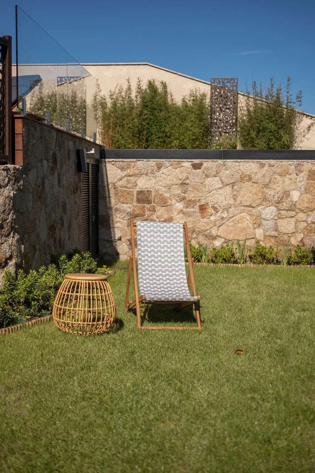 Rio Lima Retreat-Outside
