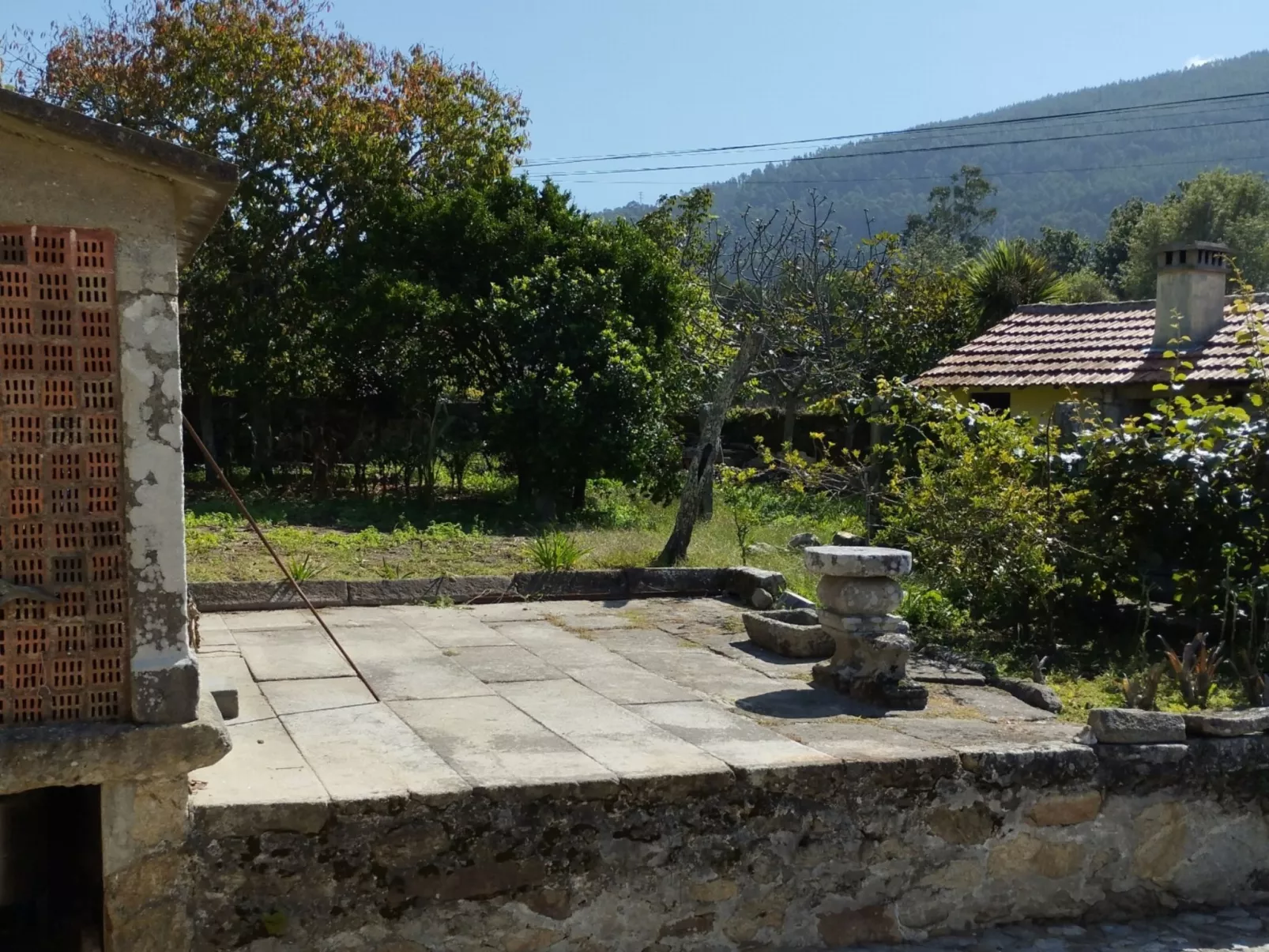 Pedra-Dehors