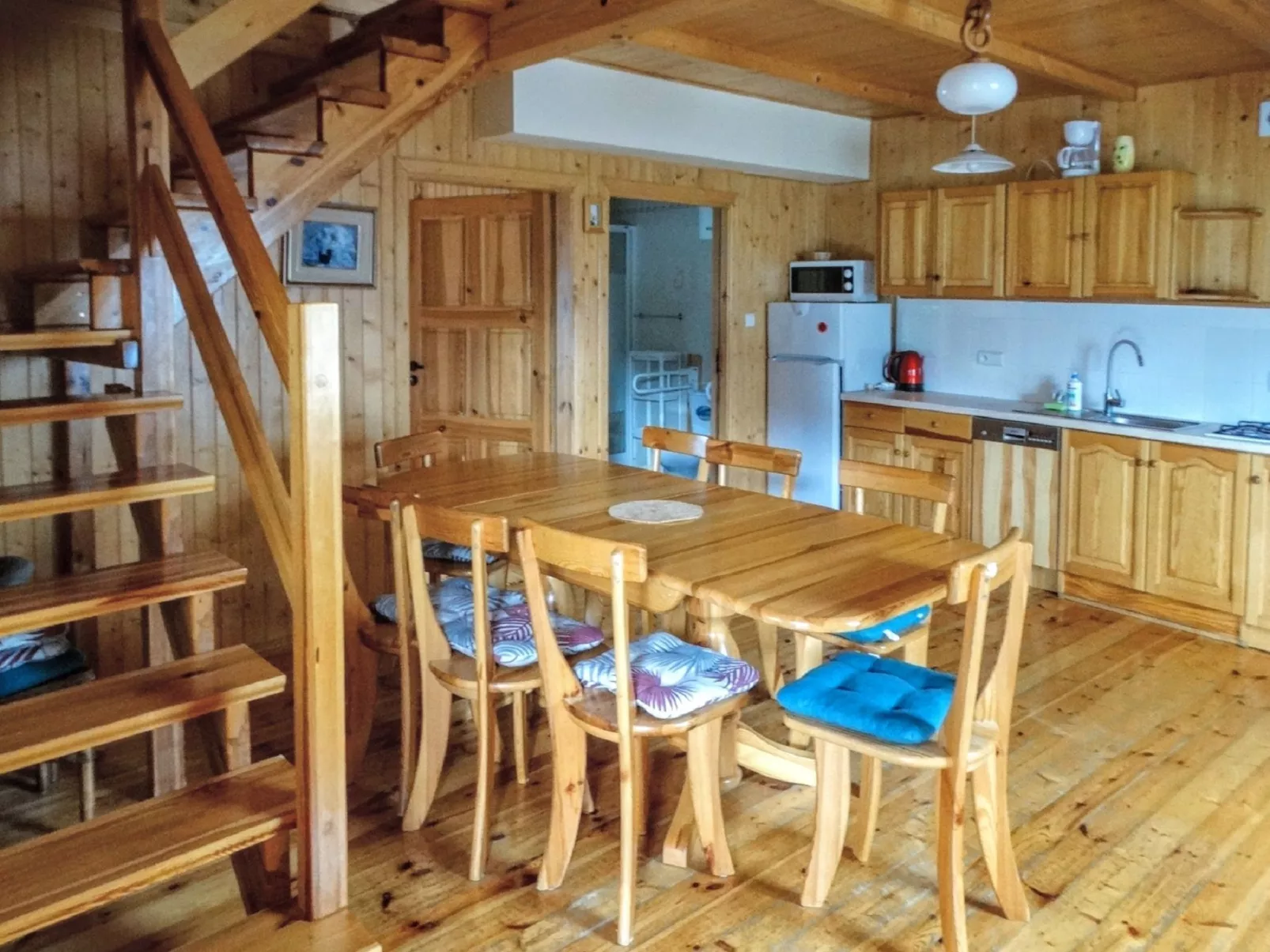Fala nr 2-Inside