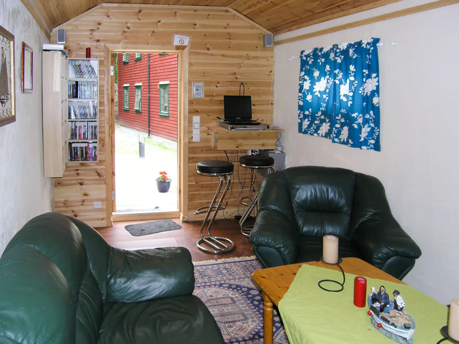 Kalavåg-Inside
