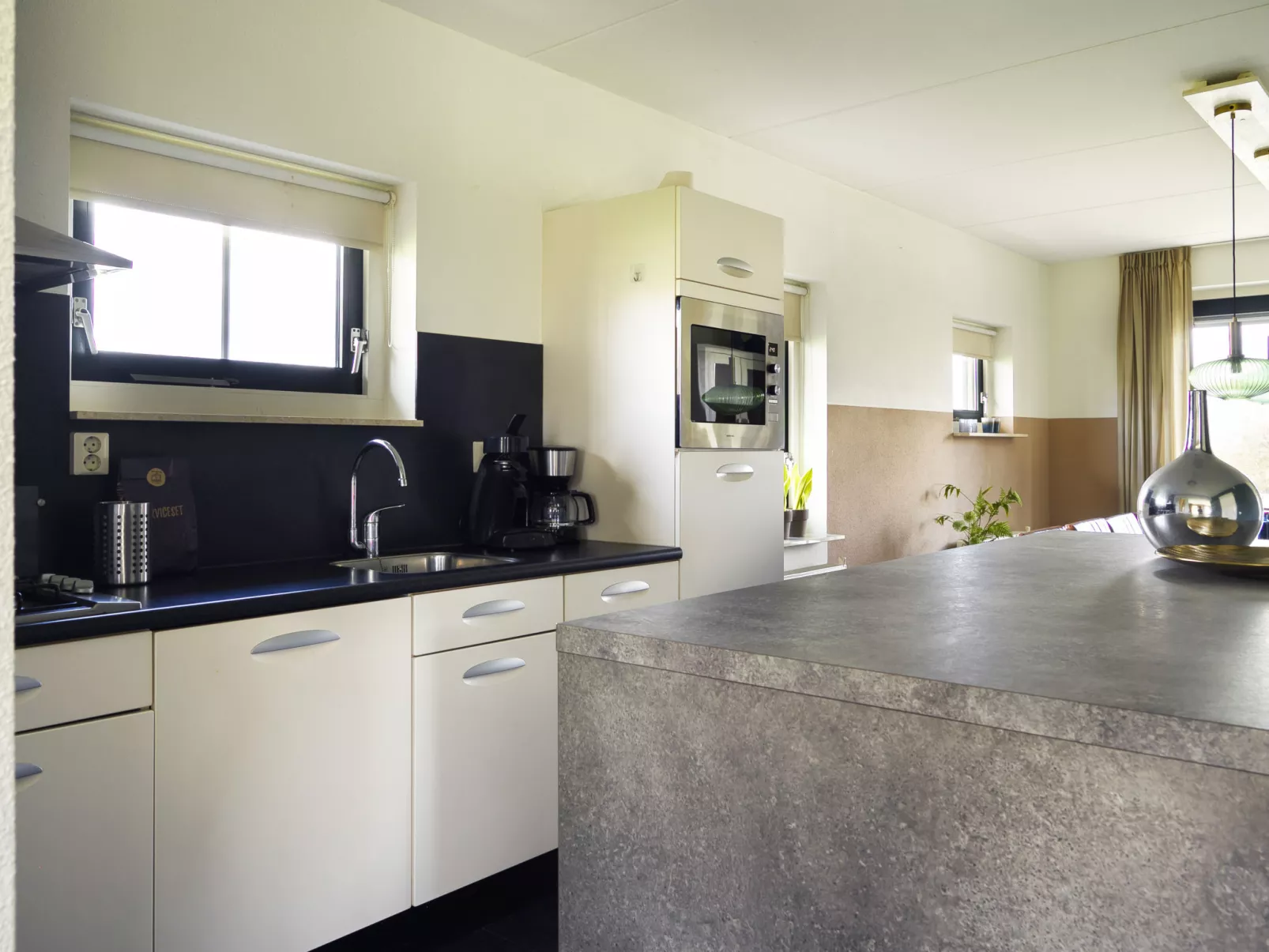 Lieskehuis Wellness de Luxe 10+2-Inside