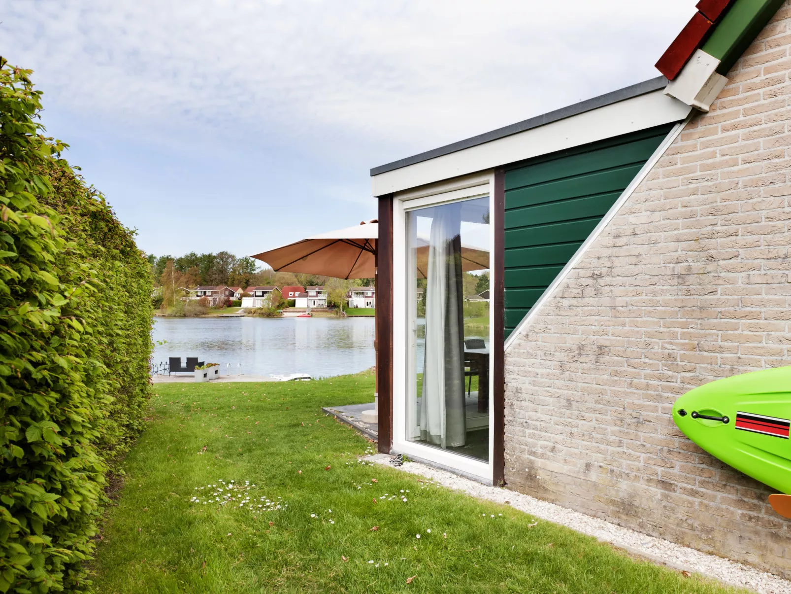 Vrieschehuis Comfort Royaal-Outside