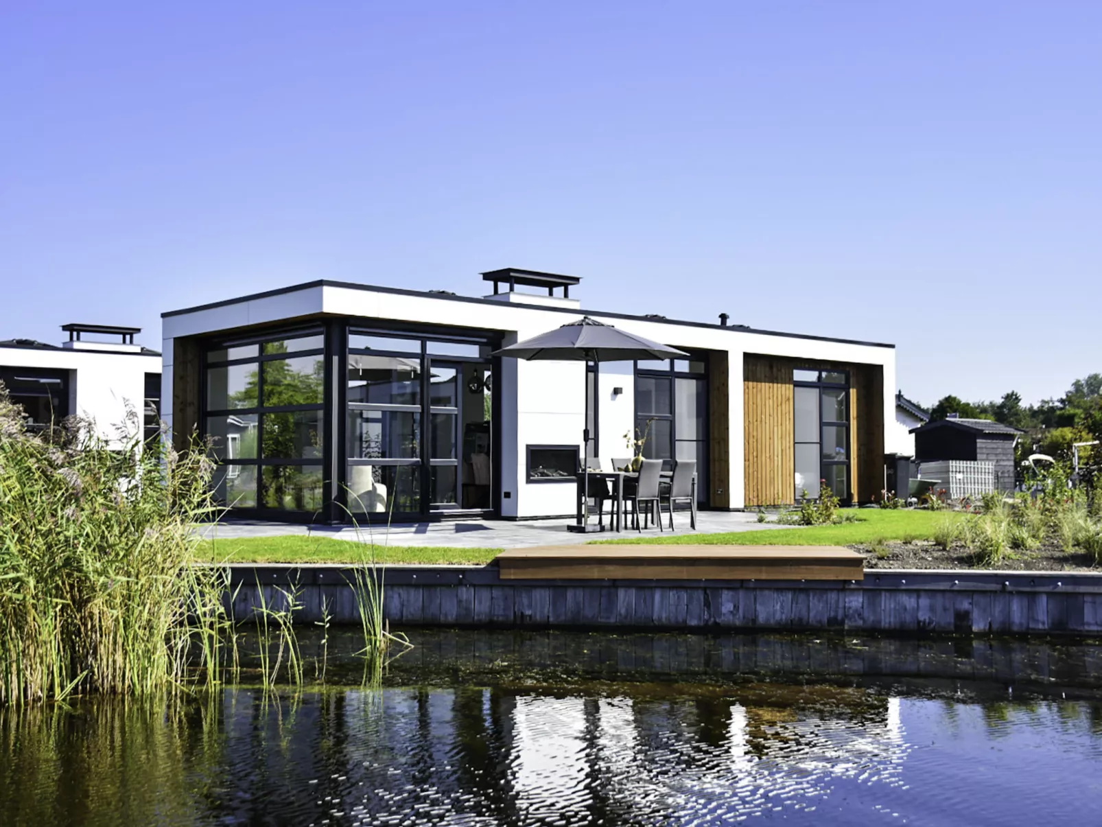 MarinaPark Nieuw Loosdrecht-Draußen