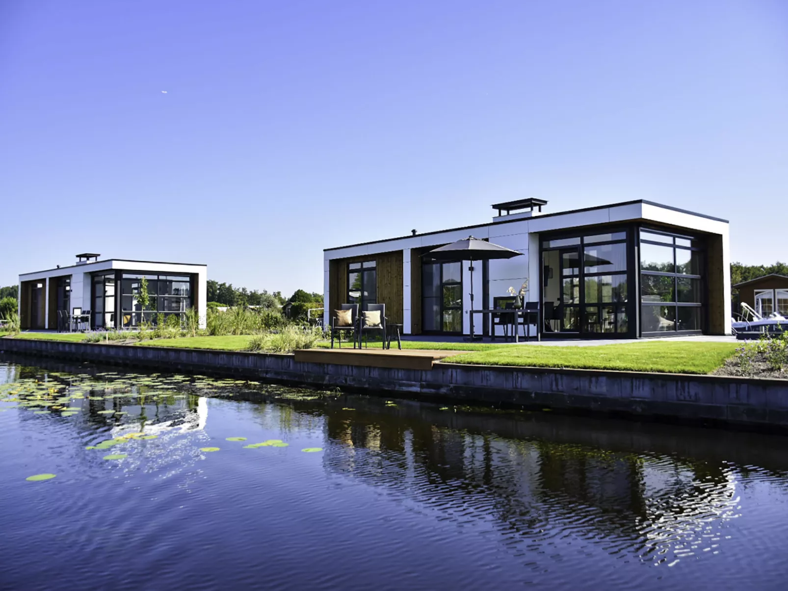 MarinaPark Nieuw Loosdrecht-Draußen