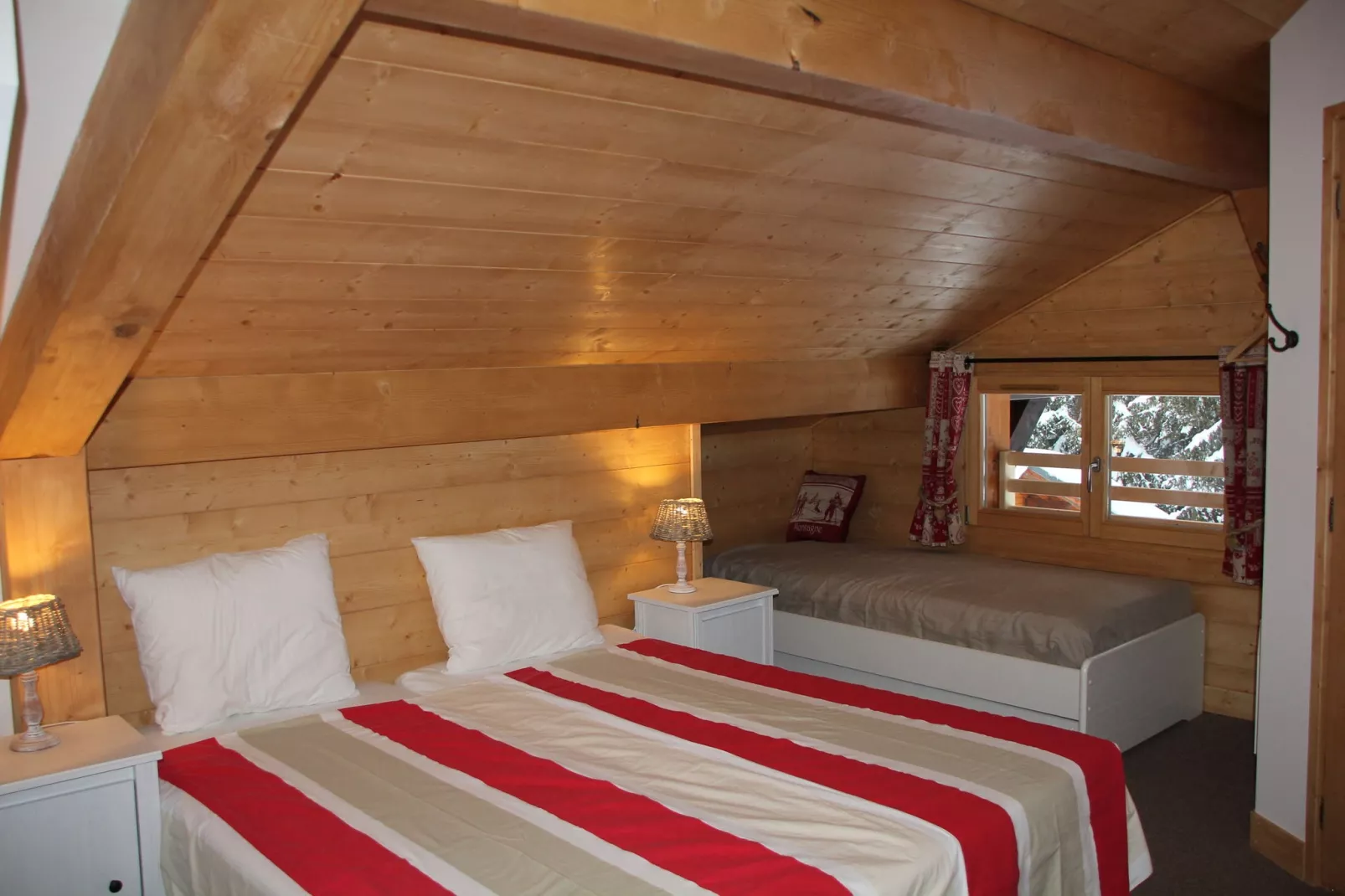 Chalet L'Etoile-Bedroom