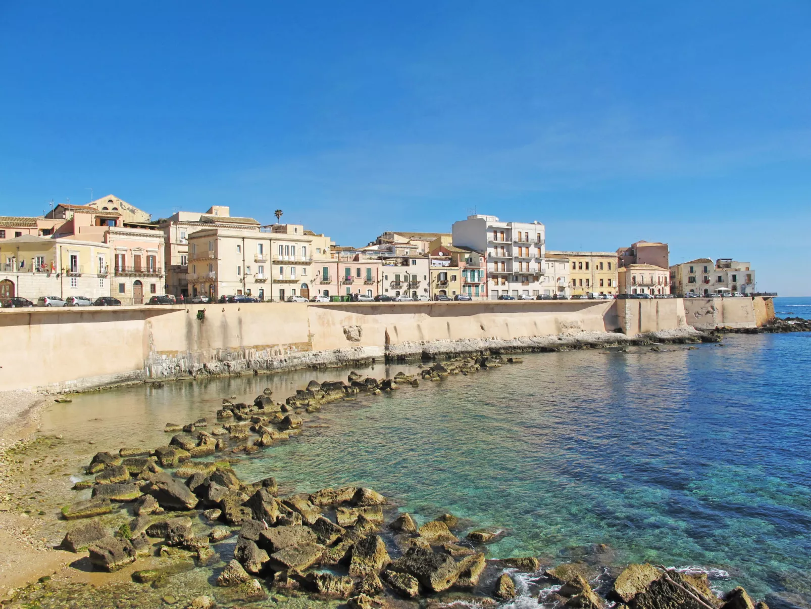 Eleonora-Area