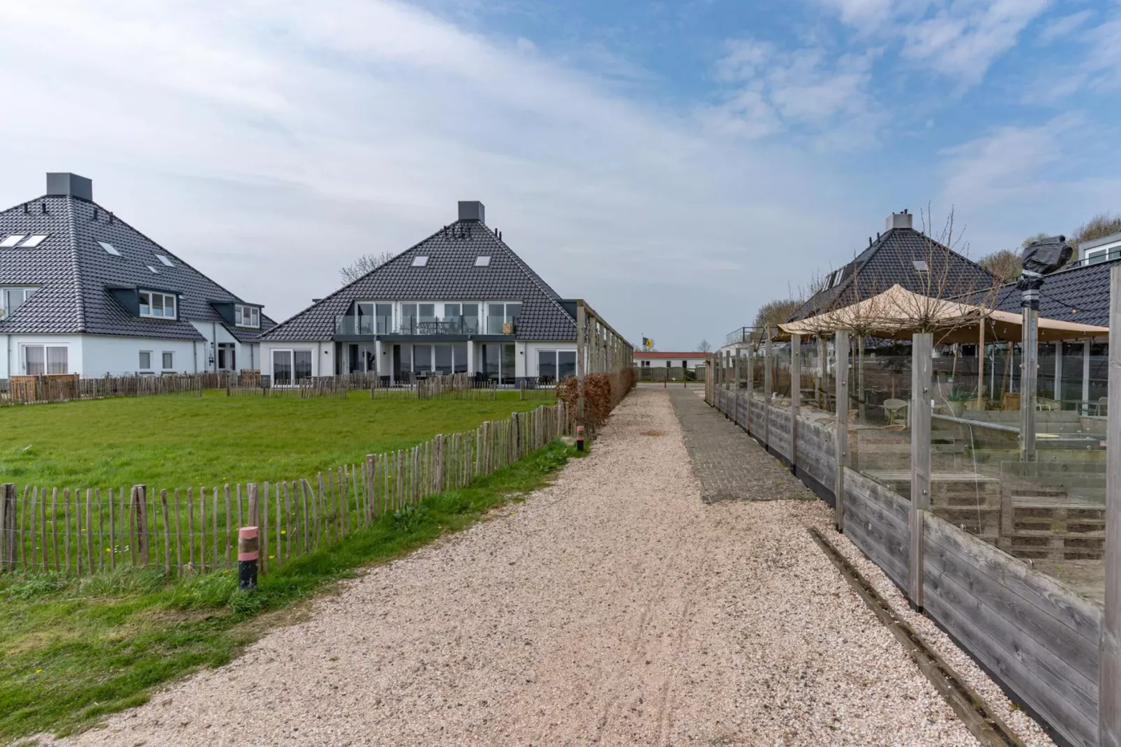 Appartement - Paviljoenwei 4  Sneek Offingawier 'Havenzicht'-Exterior summer