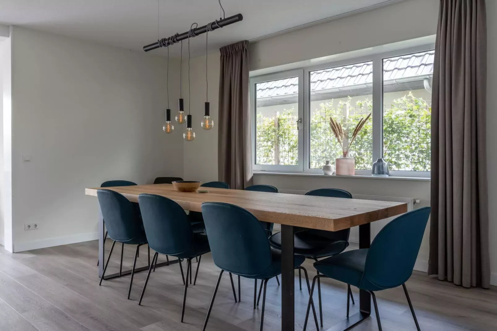 Appartement - Paviljoenwei 4  Sneek Offingawier 'Havenzicht'-Dining room