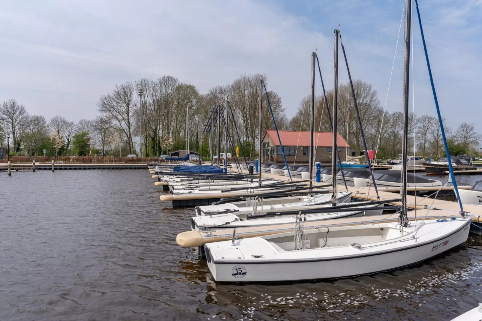 Appartement - Paviljoenwei 4  Sneek Offingawier 'Havenzicht'-View summer