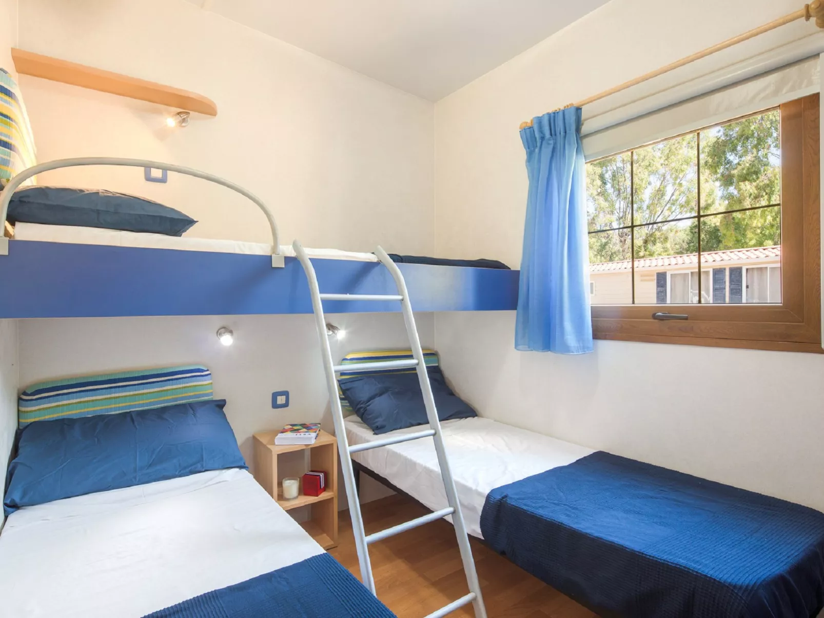 Camping Village Laguna Blu-Dedans