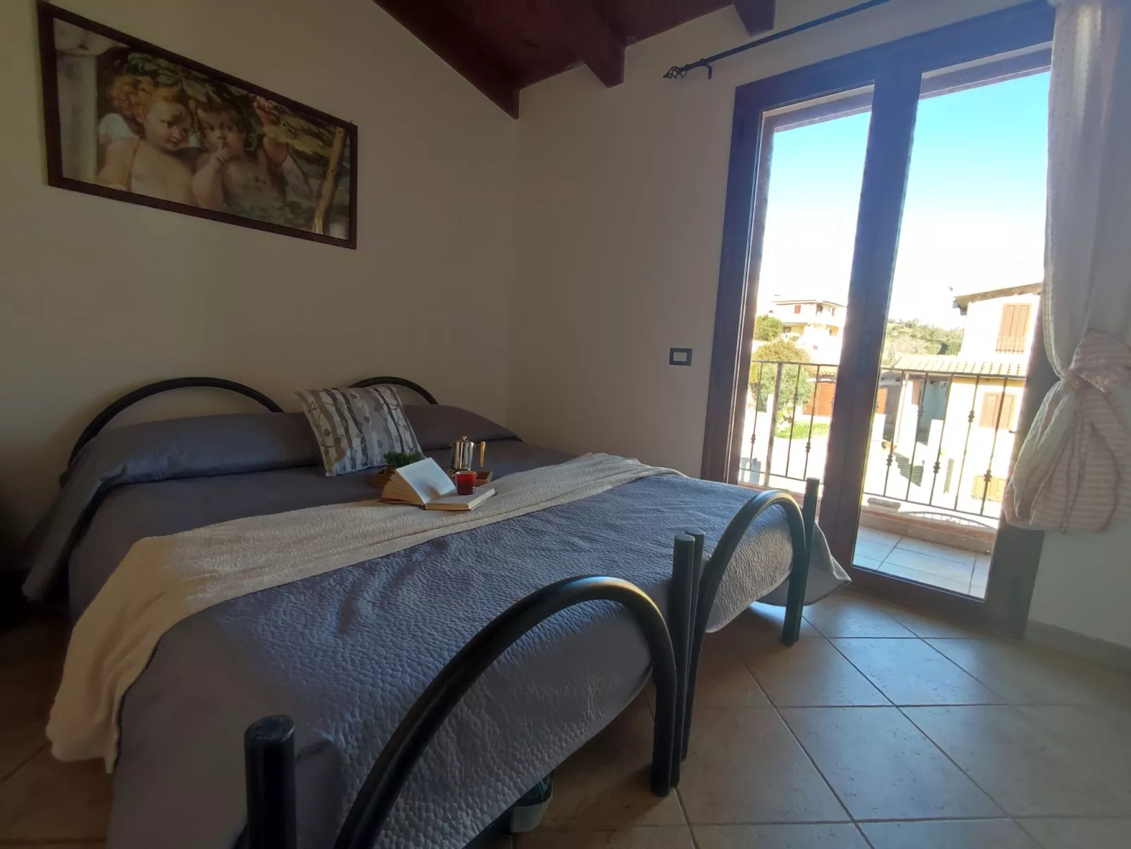 Sea view-Inside