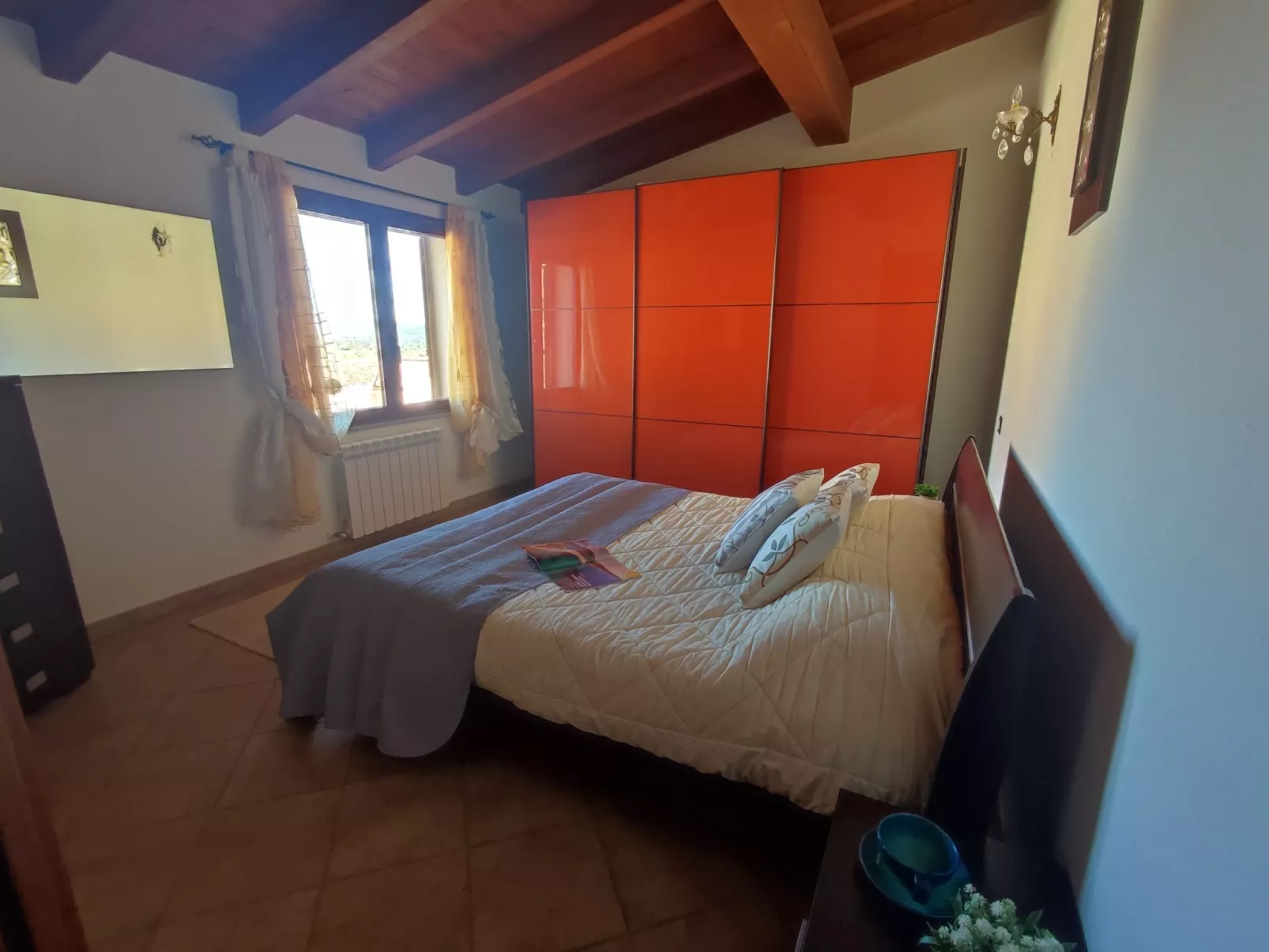 Sea view-Inside