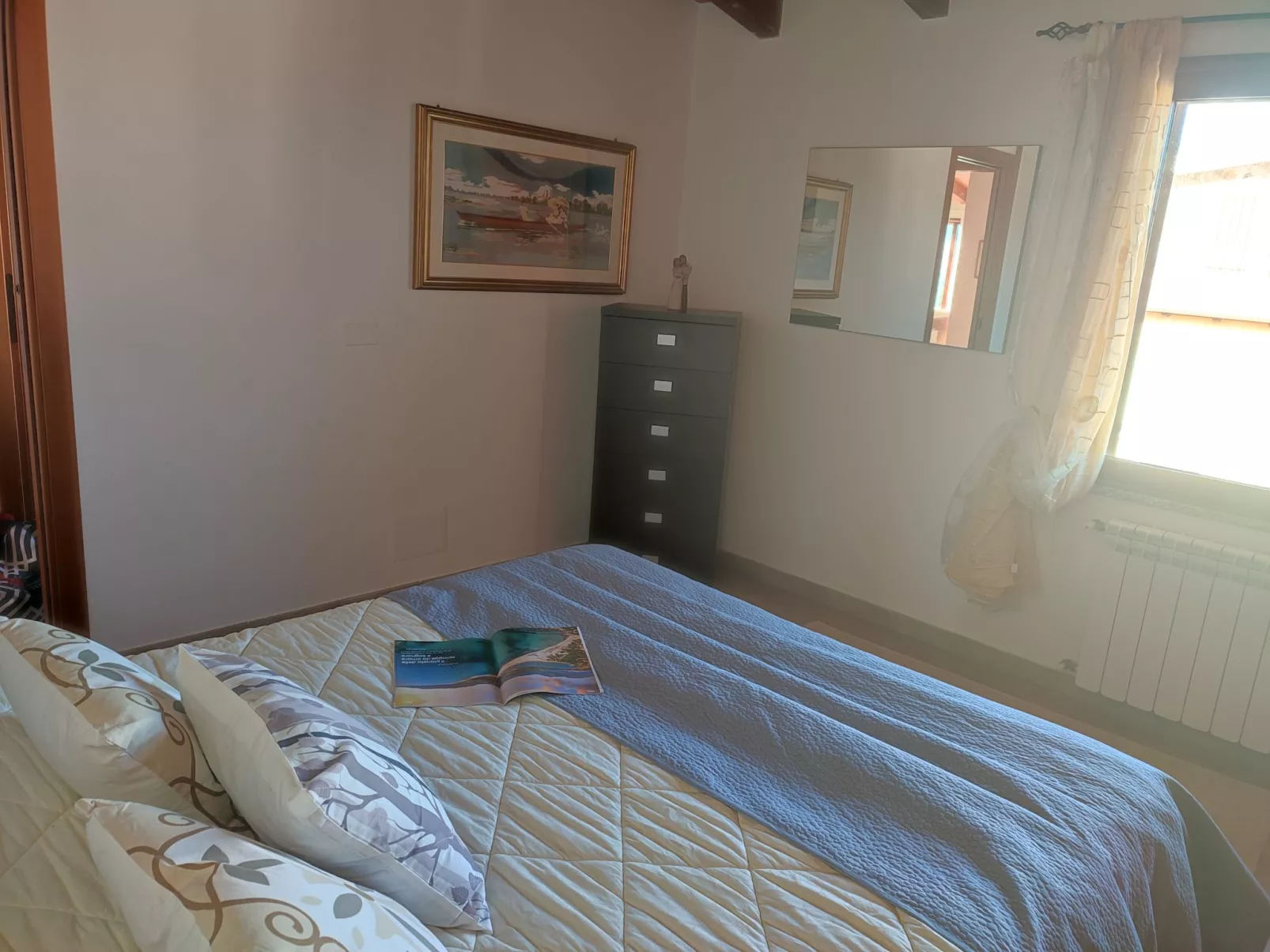 Sea view-Inside