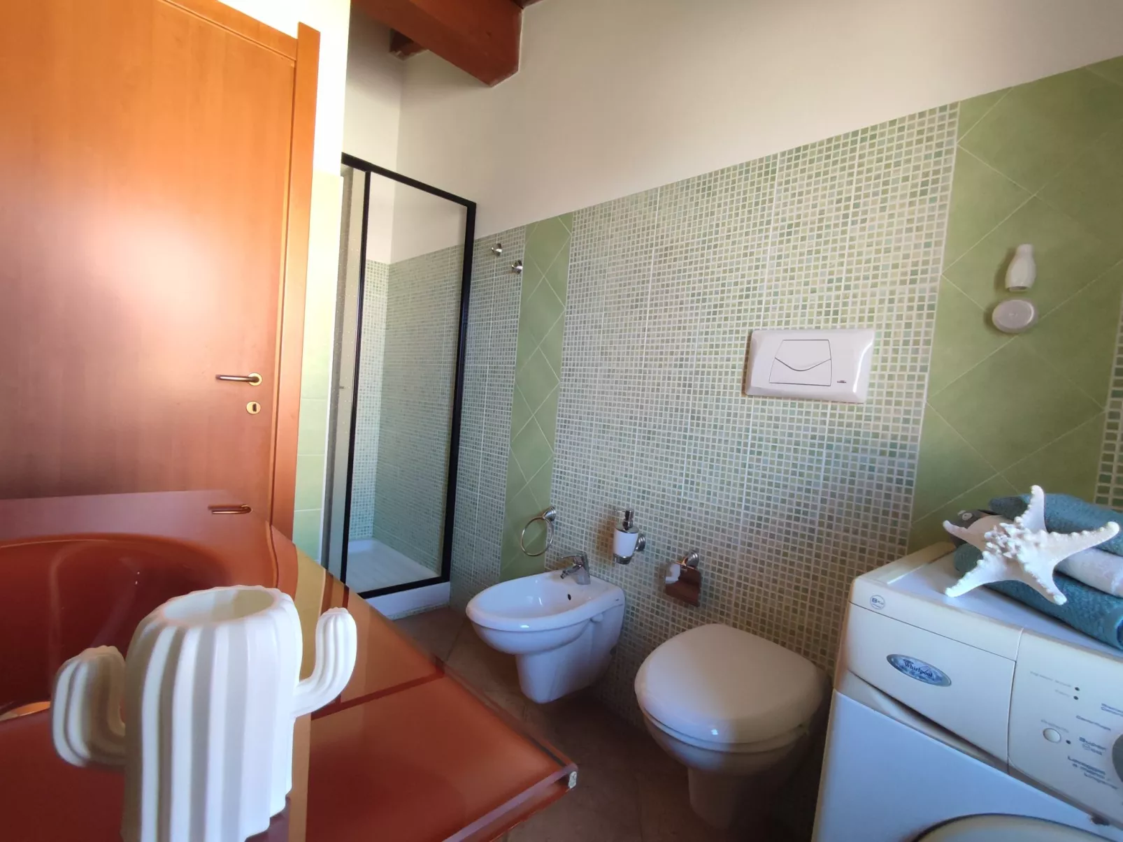 Sea view-Inside
