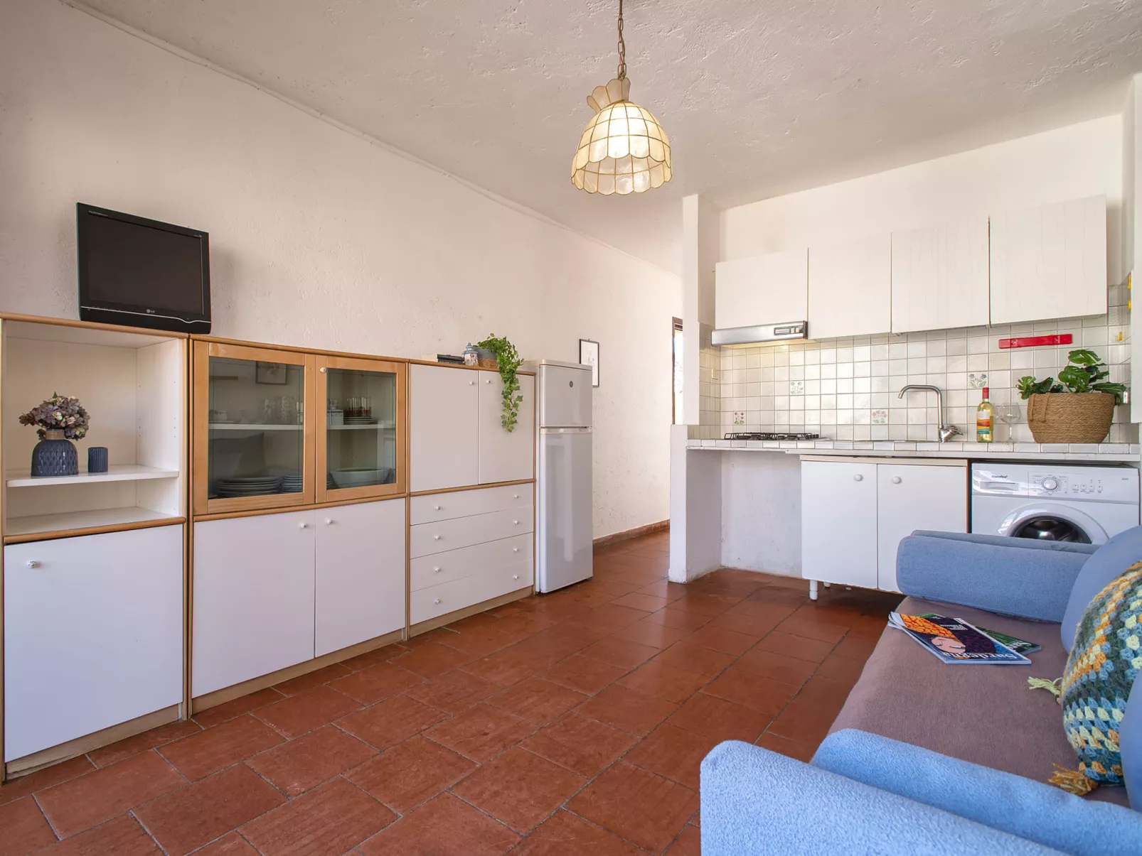 D4 - D3, Baia de Bahas-Inside