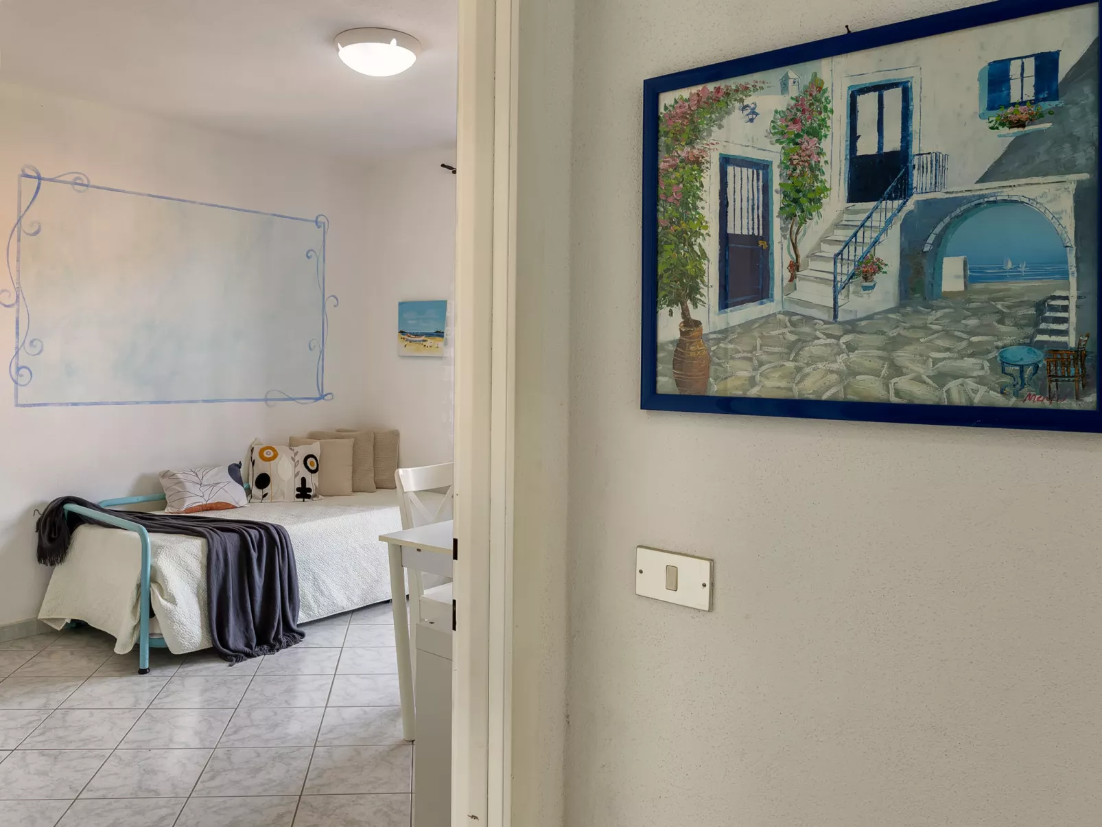 D2 - E4, Baia de Bahas-Dedans