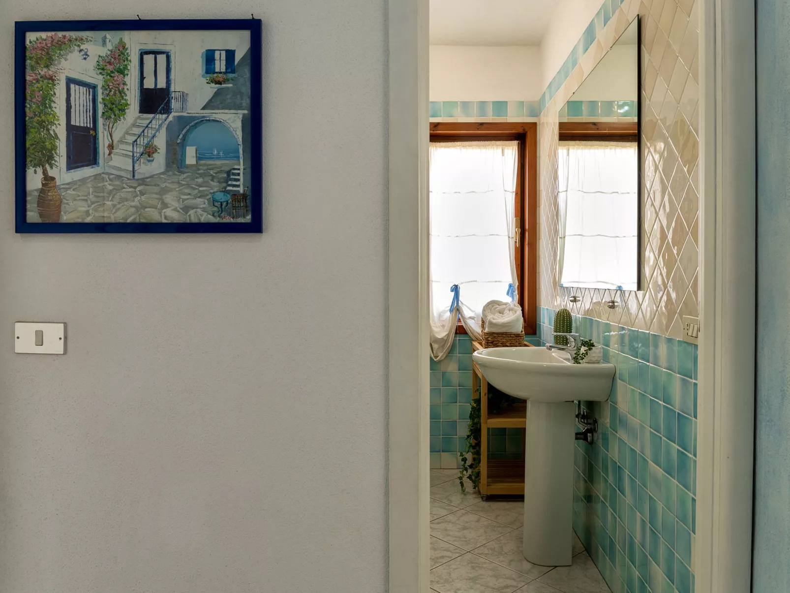 D2 - E4, Baia de Bahas-Dedans