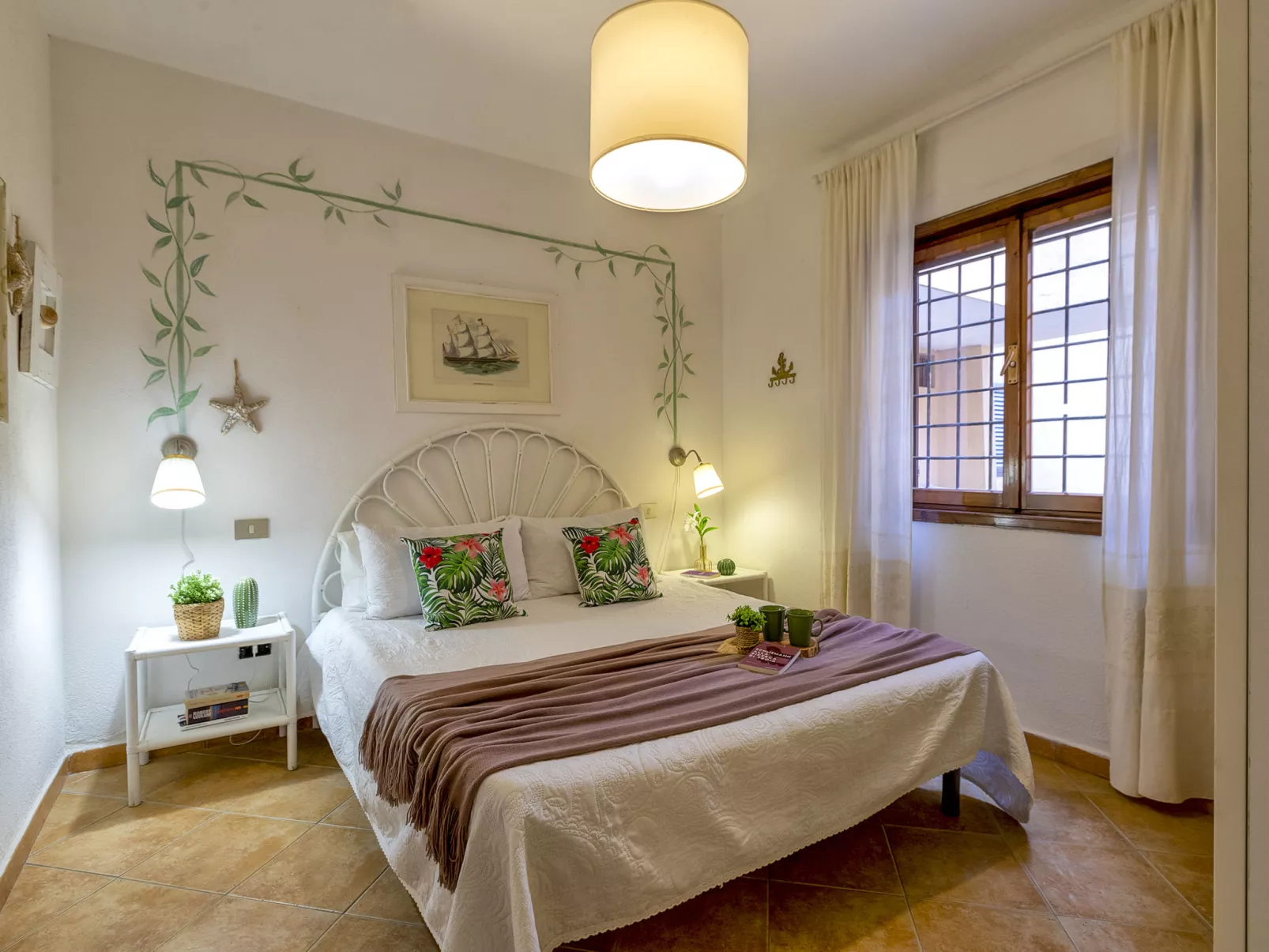 D2 - I1, Baia de Bahas-Inside