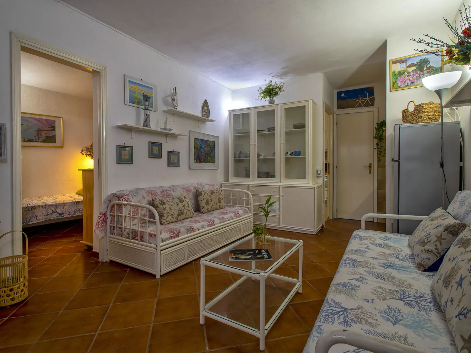 A2 - D2, Baia de Bahas-Inside